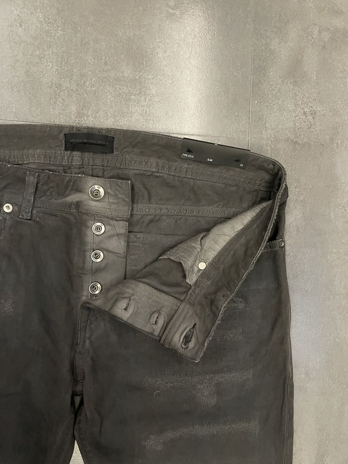 Diesel !DS! Diesel Black Gold Waxed Distressed Dark Grey Denim Size US 32 / EU 48 - 11 Thumbnail