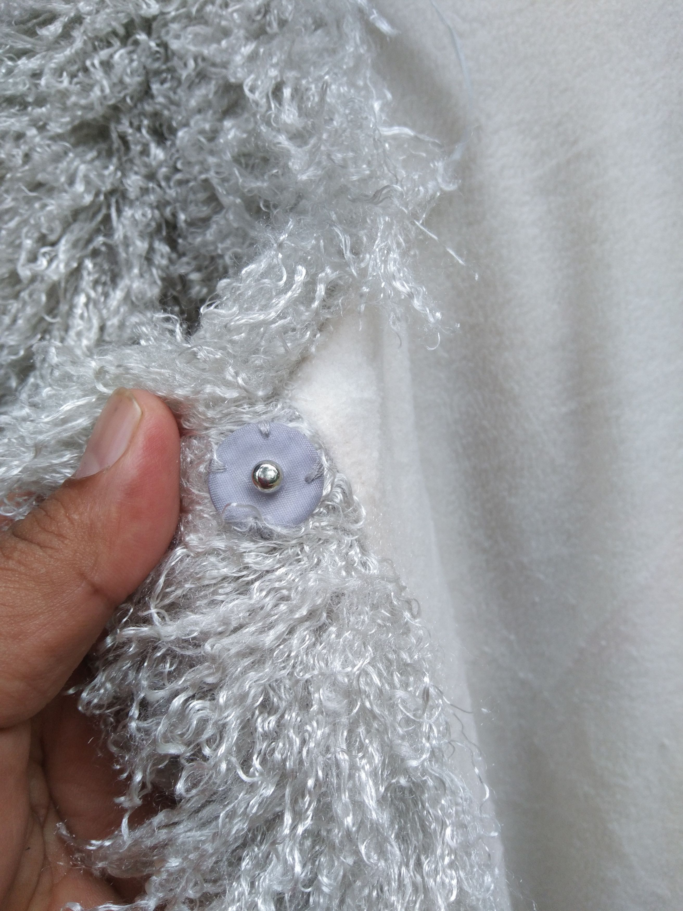 Japanese Brand SOFT & FLUFFY FAUX FUR CARDIGAN BY FLIP CLIP Size L / US 10 / IT 46 - 8 Thumbnail