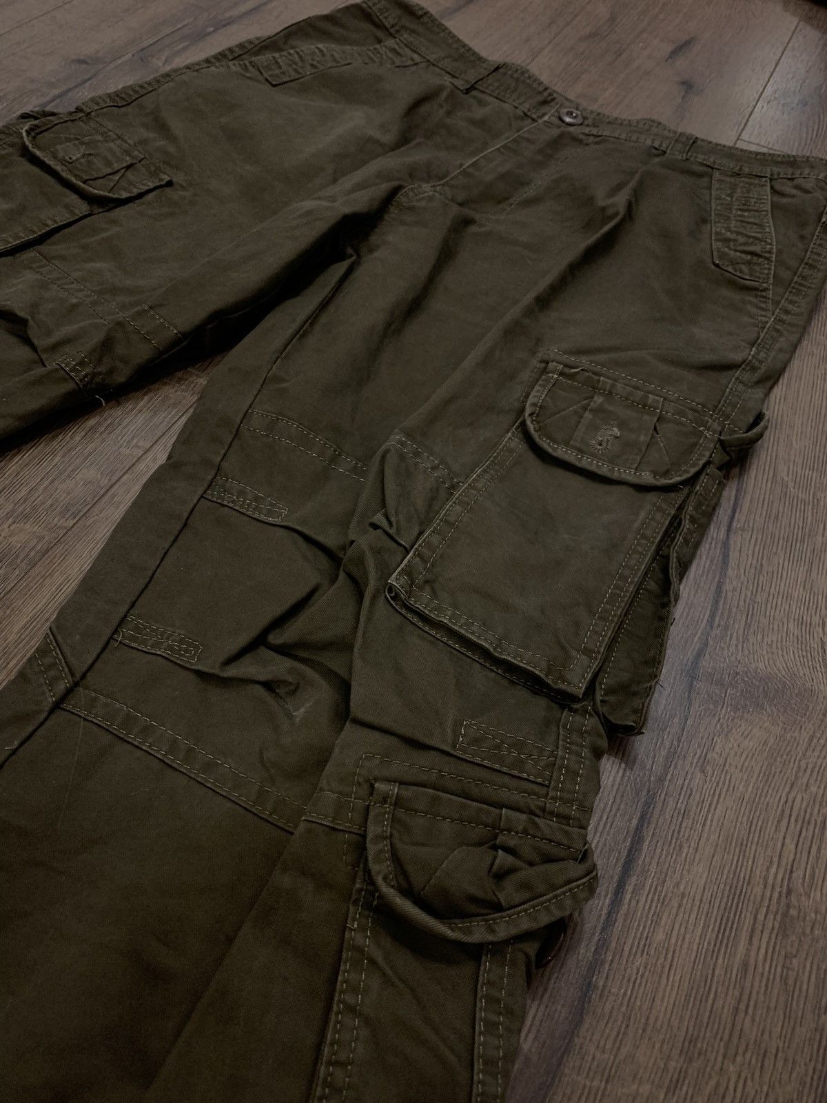 Vintage Vintage Y2K Avant-Garde cargo multi pocket pants distressed Size US 32 / EU 48 - 3 Thumbnail