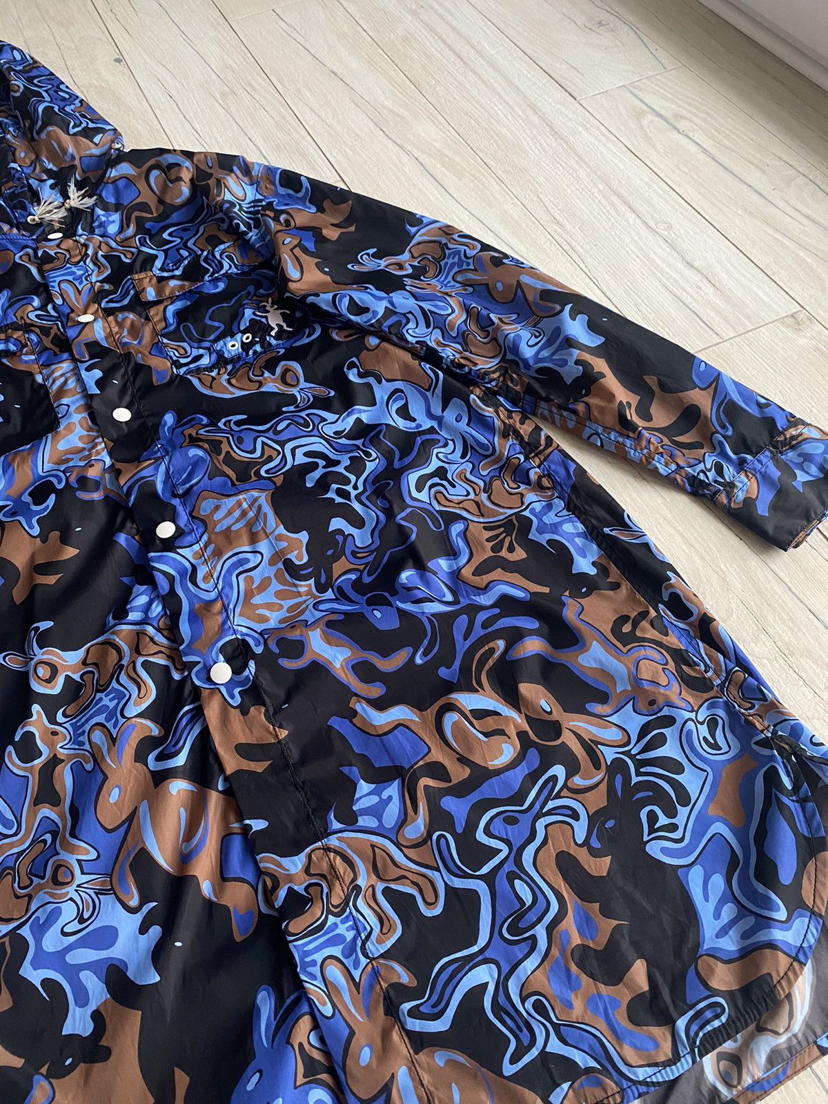Marni SS19 Marni Dance Bunny All Over Printed Raincoat Size US M / EU 48-50 / 2 - 8 Thumbnail