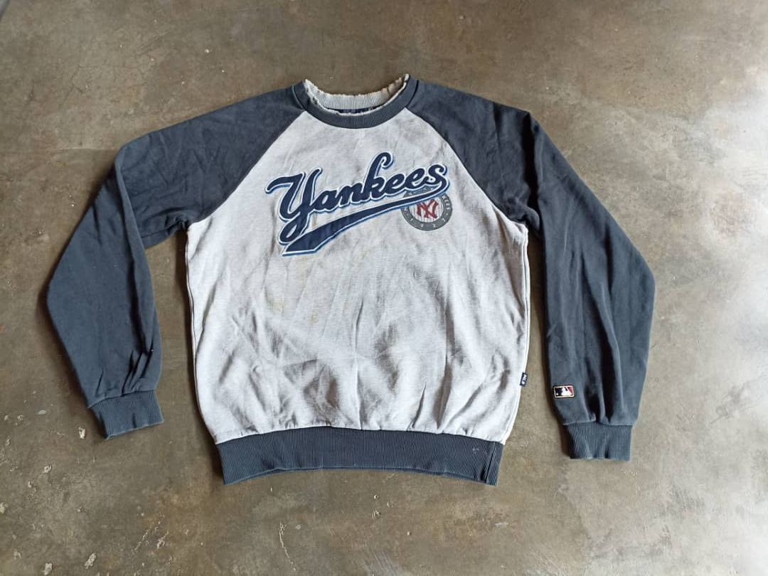 MLB × New York Yankees New York Yankees Big Logo Size US M / EU 48-50 / 2 - 3 Thumbnail