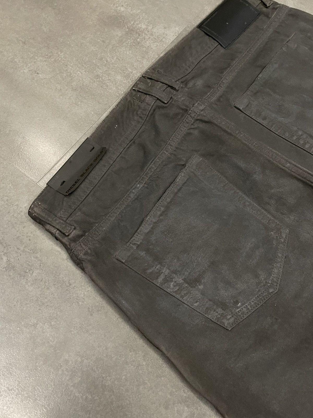 Diesel !DS! Diesel Black Gold Waxed Distressed Dark Grey Denim Size US 32 / EU 48 - 14 Thumbnail