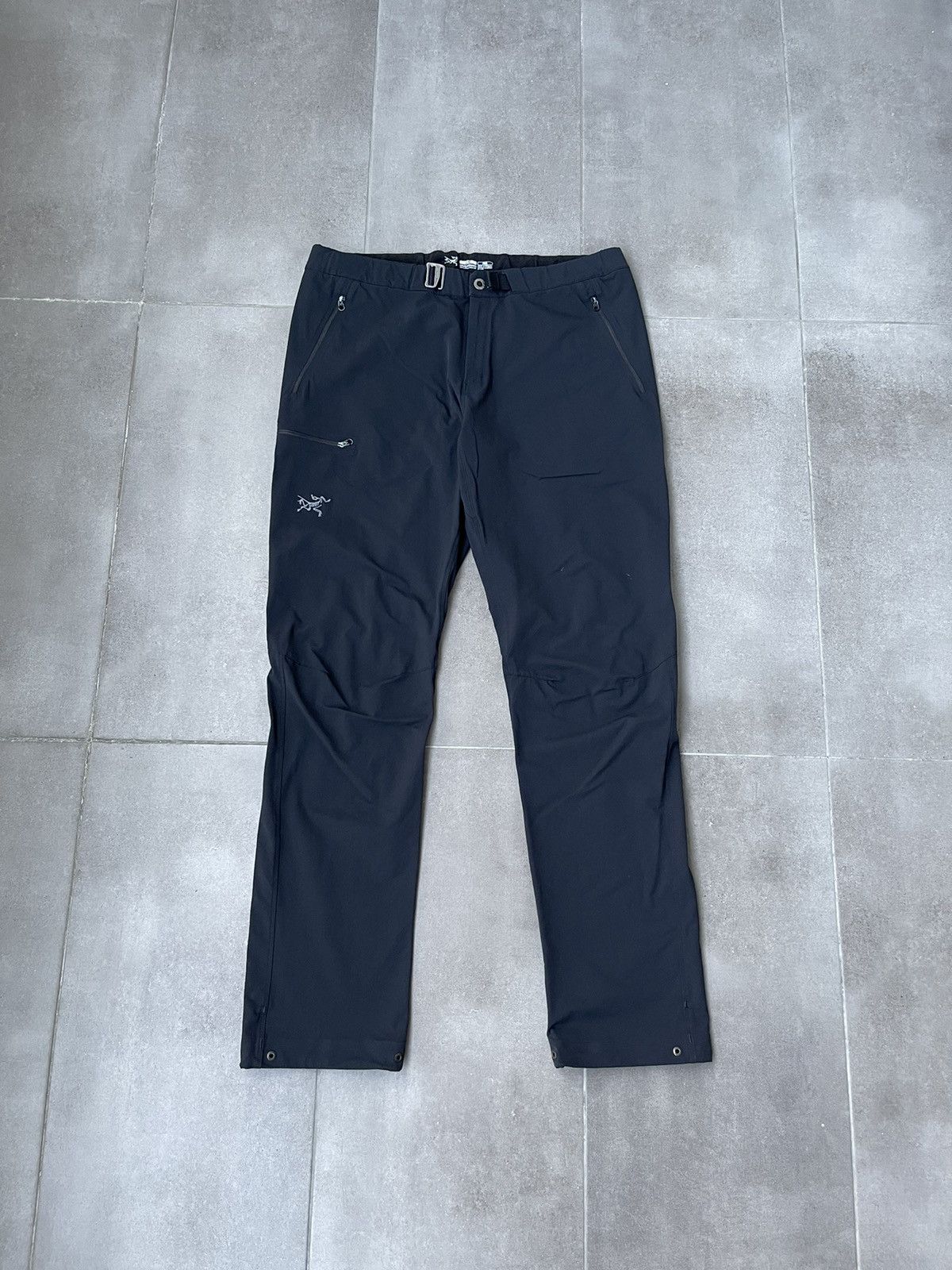 Arc'teryx Arc'Teryx Gamma LT Technical Navy Multipocket Track Pants Size US 32 / EU 48 - 1 Thumbnail
