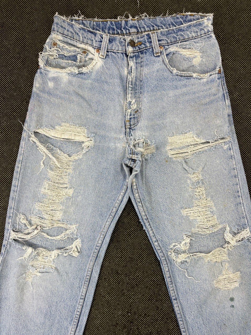 Levi's 90’s Vintage Levis 550 Distressed Jeans - J583 Size US 30 / EU 46 - 3 Thumbnail