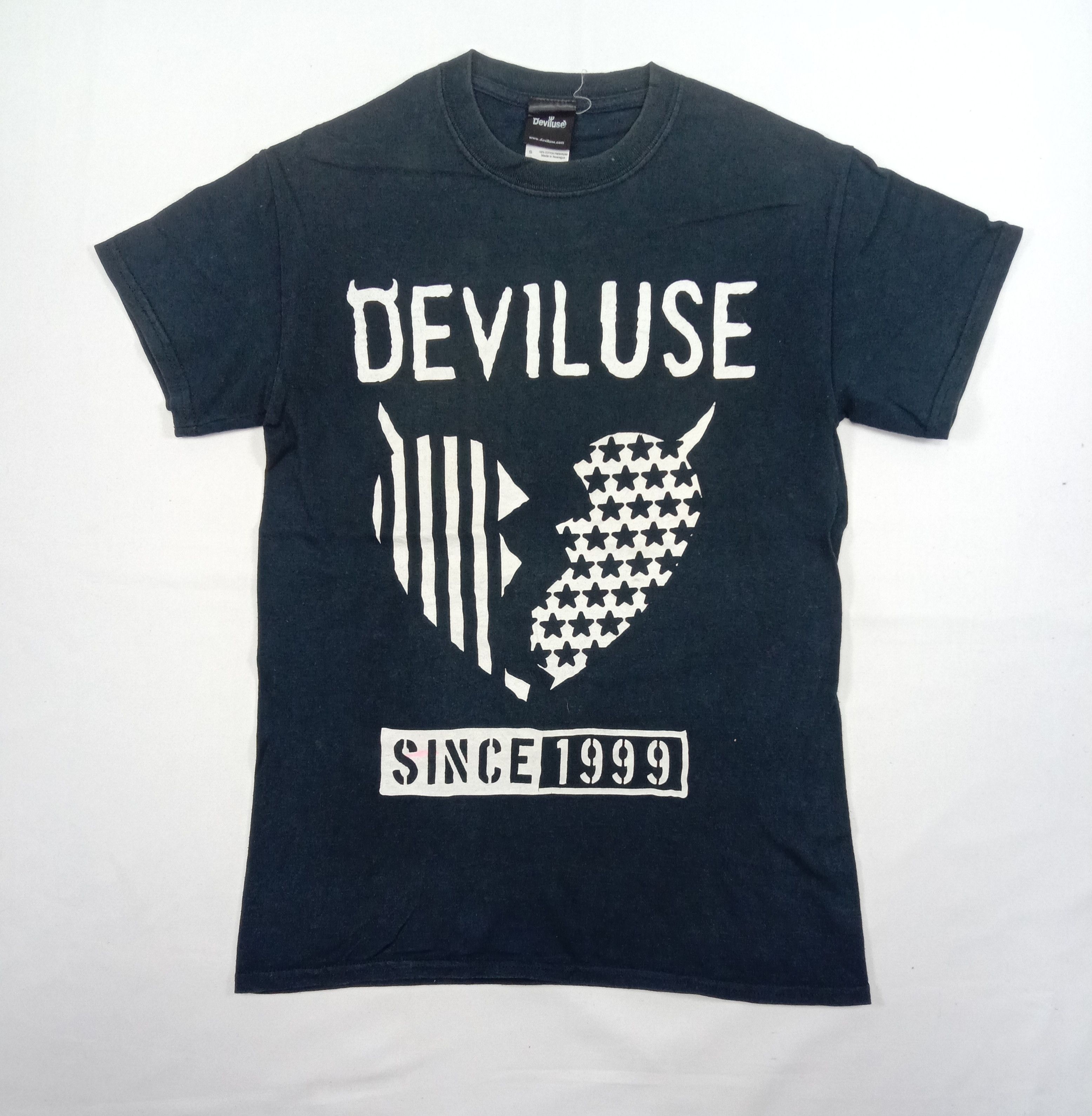 Japanese Brand Vintage Deviluse T Shirt Size US L / EU 52-54 / 3 - 1 Thumbnail