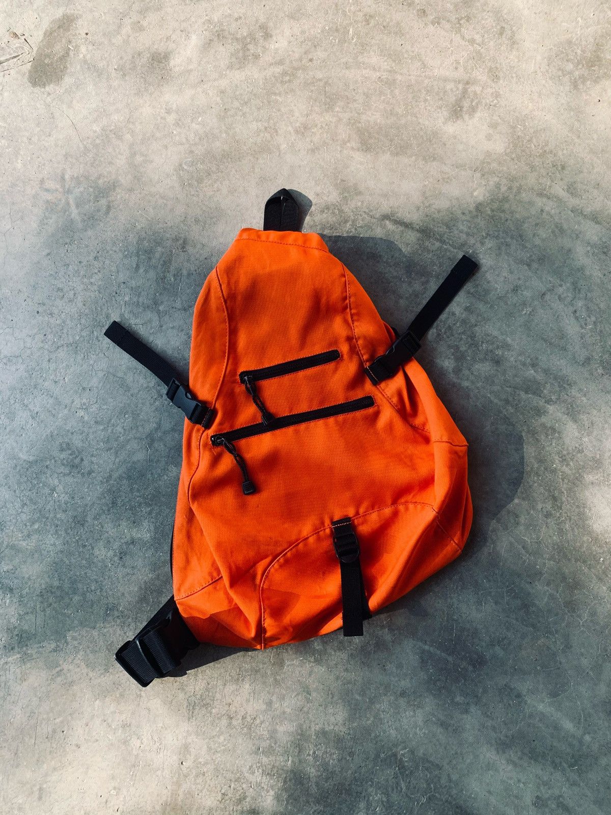 Vintage Gap Y2K Crossbody Bags | Grailed