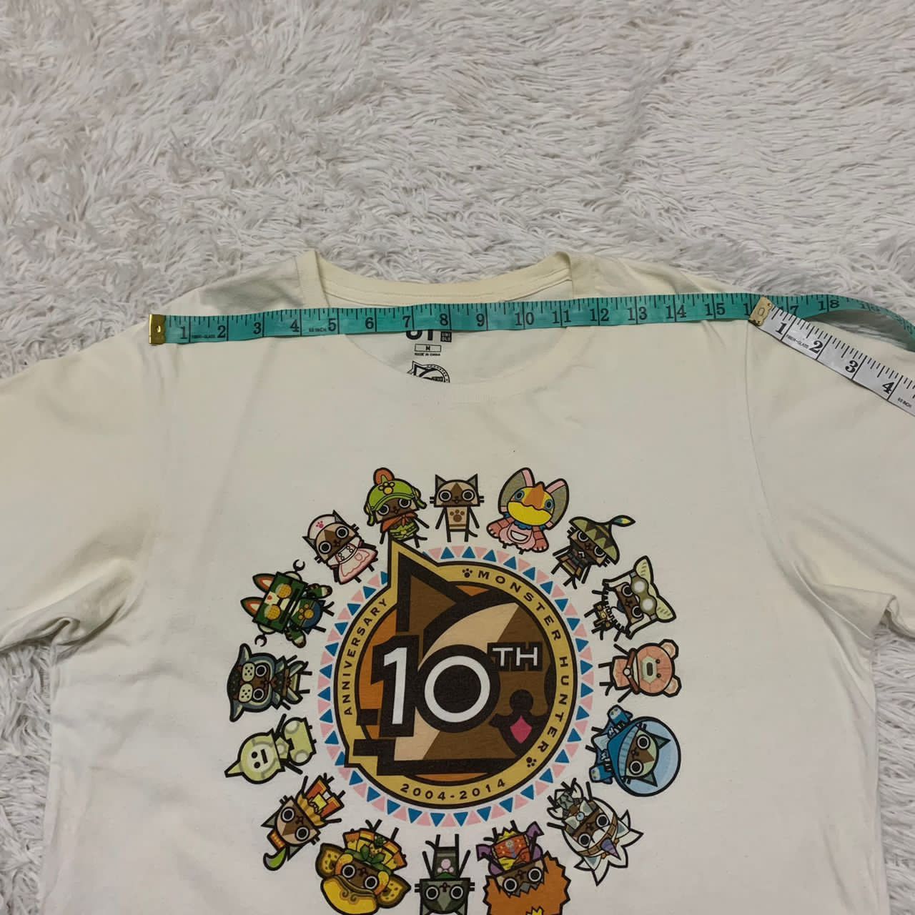 Anime Uniqlo x Monster Hunter 10th Anniversary Tee Size US M / EU 48-50 / 2 - 4 Thumbnail