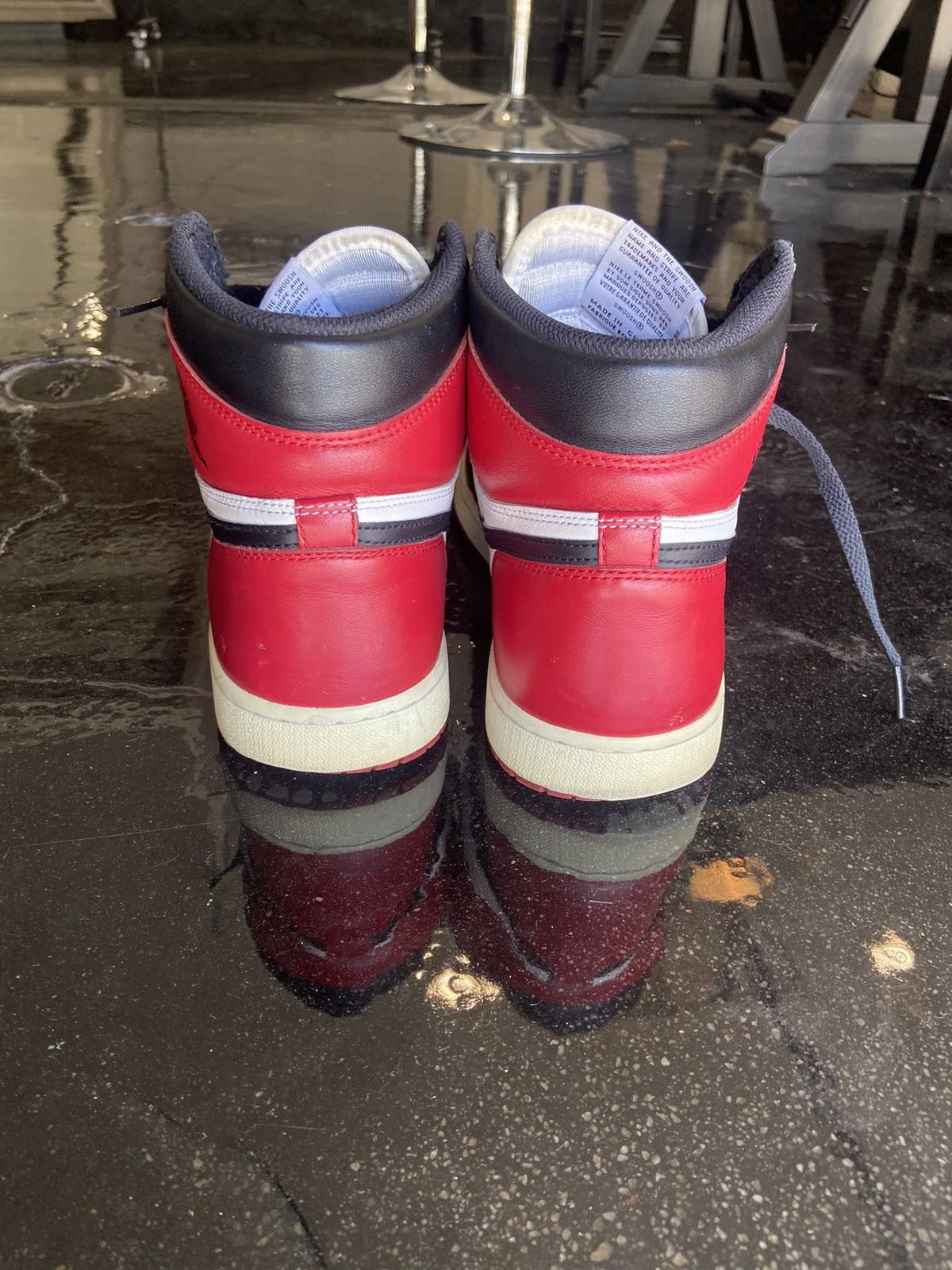 Jordan Brand Jordan 1 Black Toe Size US 10.5 / EU 43-44 - 4 Thumbnail