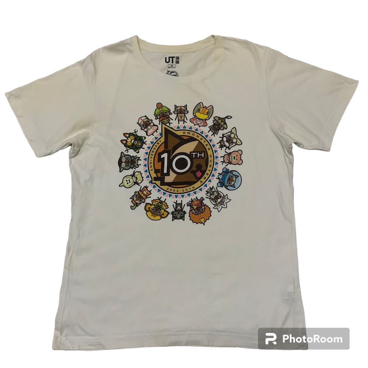 Anime Uniqlo x Monster Hunter 10th Anniversary Tee Size US M / EU 48-50 / 2 - 1 Thumbnail