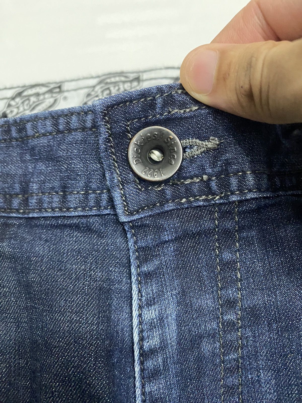 Dickies RARE🔥VINTAGE DICKIES PAINT SPLASH ZIPPER POCKET DENIM JEANS Size US 32 / EU 48 - 10 Thumbnail