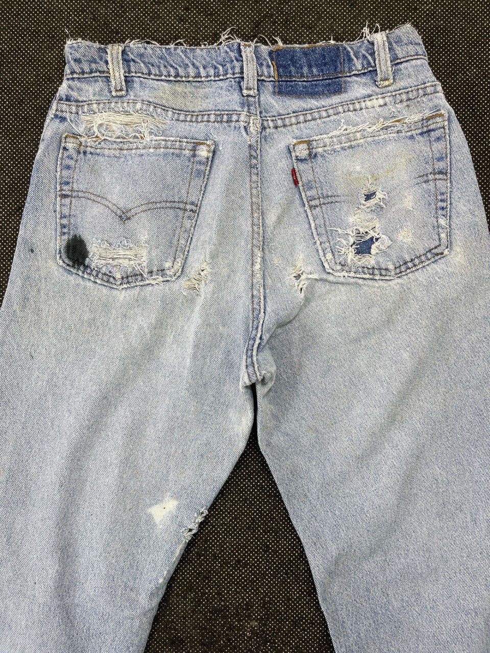Levi's 90’s Vintage Levis 550 Distressed Jeans - J583 Size US 30 / EU 46 - 4 Thumbnail