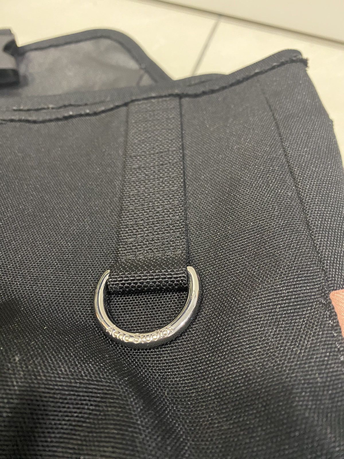 Acne Studios Acne Studios Black Midi Messenger Bag Size ONE SIZE - 10 Thumbnail