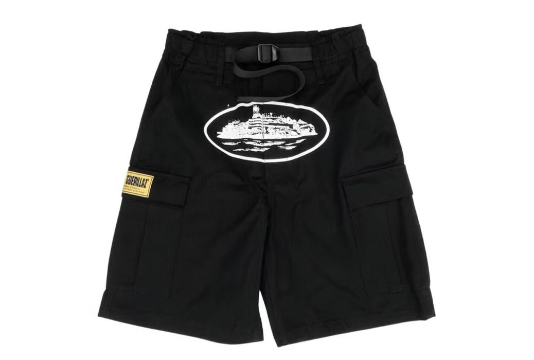 Corteiz Corteiz cargo shorts Black/white | Grailed