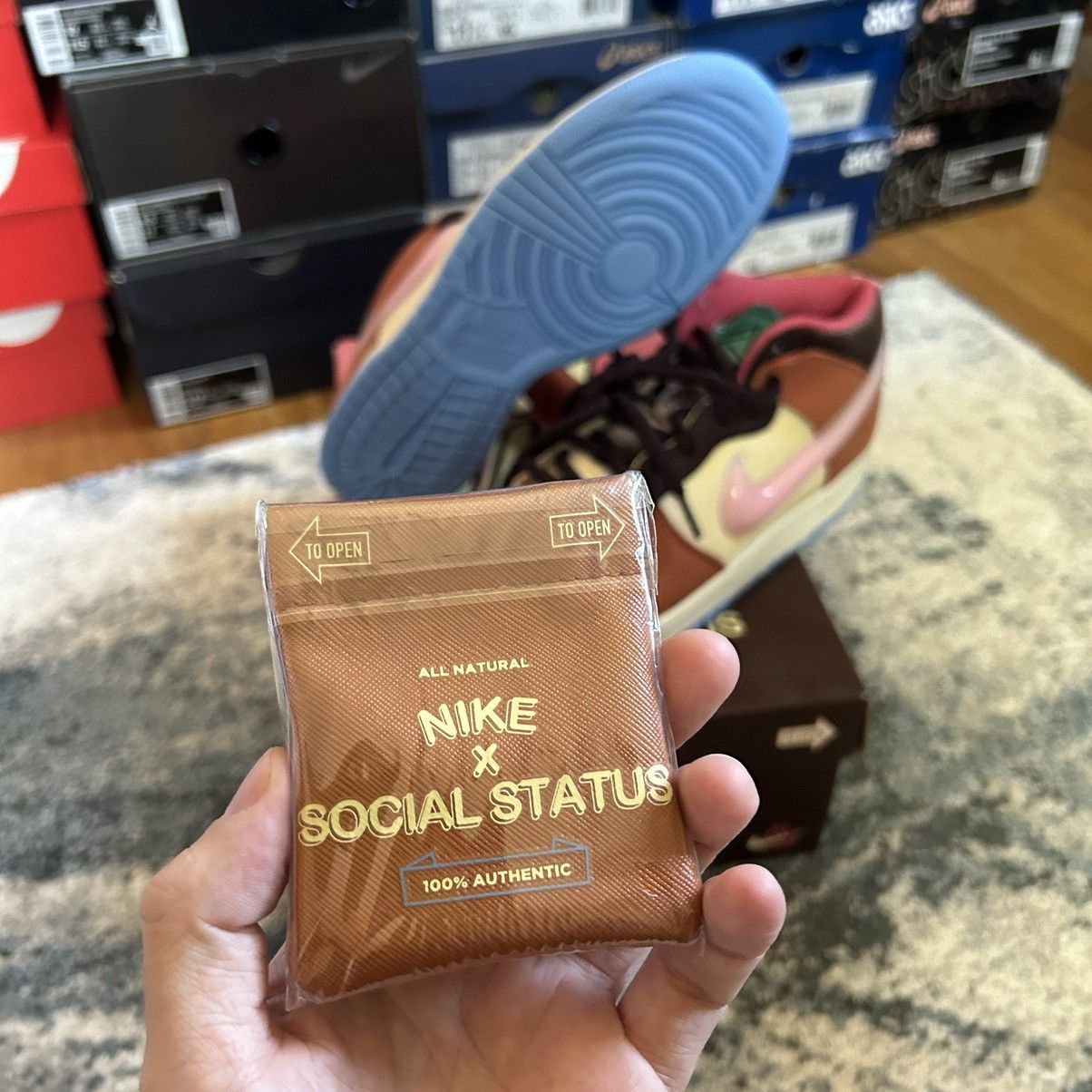 Nike × Social Status SOCiAL STATUS FREE LUNCH CHOCOLATE MiLK DUNK MiD CHUNKY NSW Size US 9.5 / EU 42-43 - 12 Thumbnail