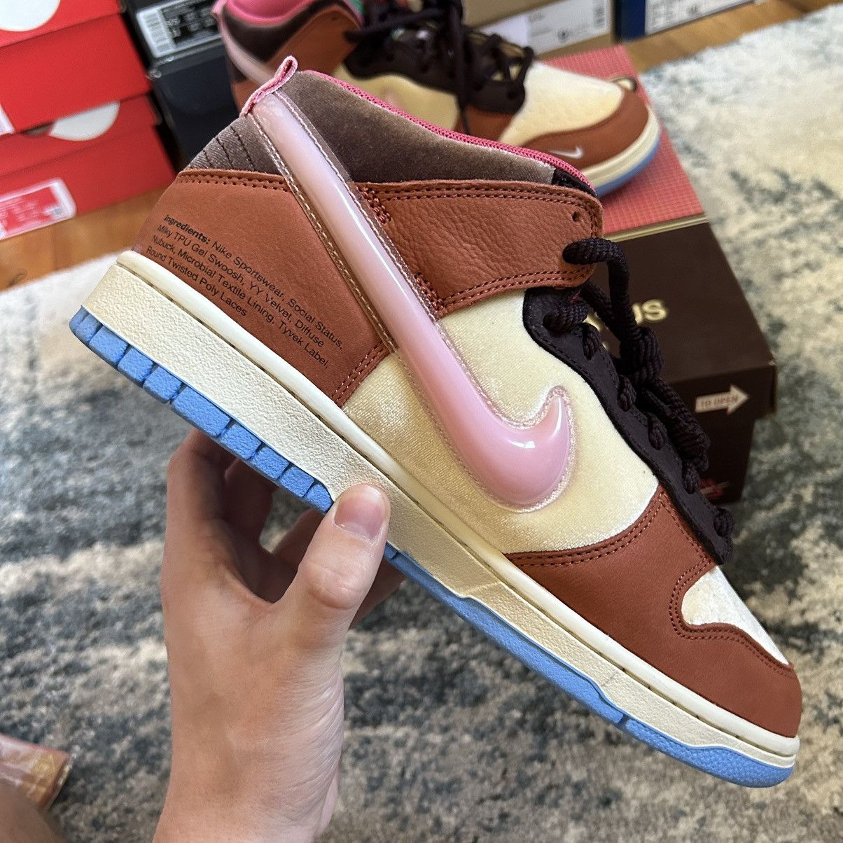 Nike × Social Status SOCiAL STATUS FREE LUNCH CHOCOLATE MiLK DUNK MiD CHUNKY NSW Size US 9.5 / EU 42-43 - 6 Thumbnail