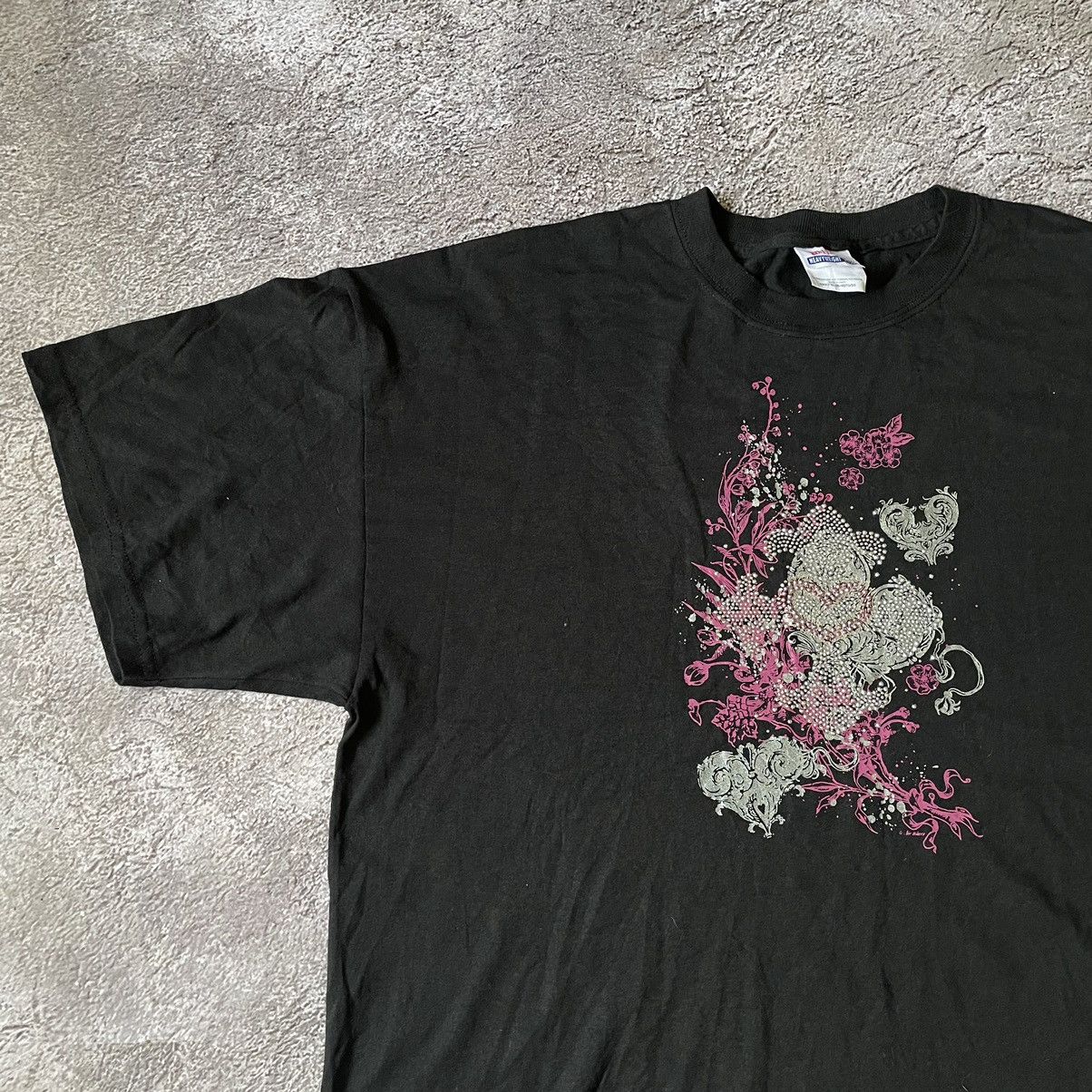 Vintage Vintage Y2K Graphic Tee Floral Horror Abstract Black Boxy XL Size US XL / EU 56 / 4 - 4 Thumbnail
