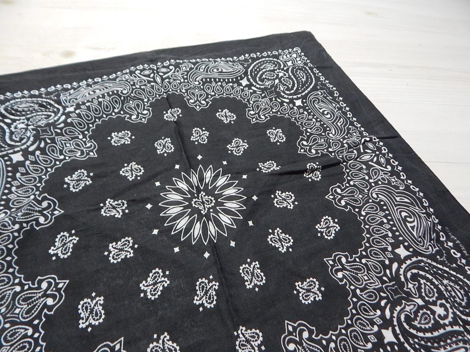 Vintage vintage hav-a-hank paisley black bandana | Grailed