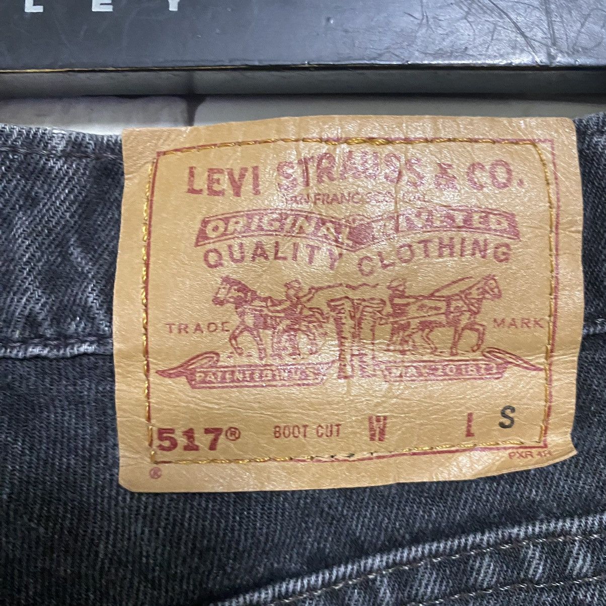 Levi's Vintage 90s Levis 517 Boot cut Jeans Fade Black Size US 26 / EU 42 - 17 Thumbnail