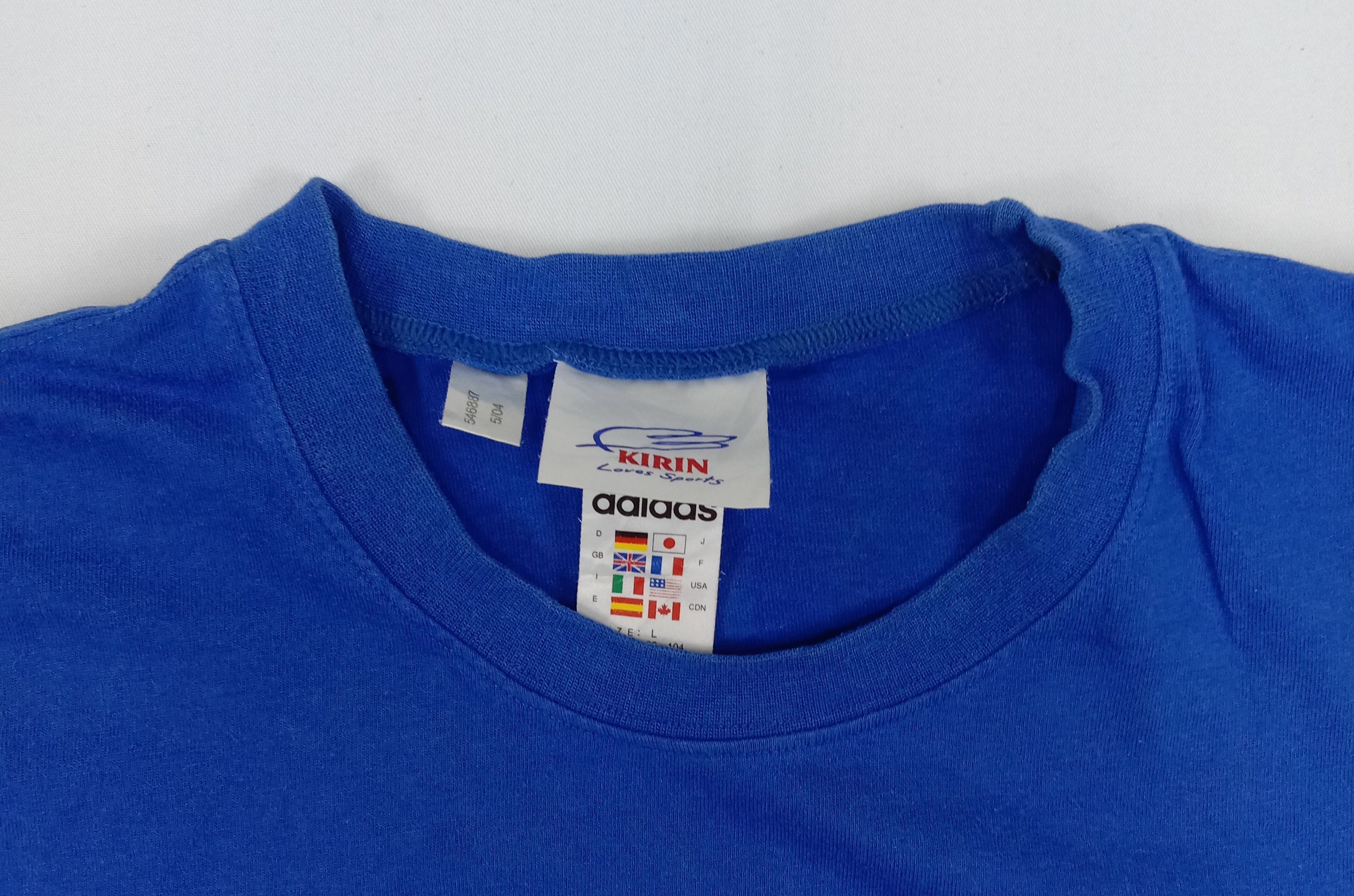 Adidas Vintage Adidas World Cup Balls T shirt Size US L / EU 52-54 / 3 - 3 Thumbnail