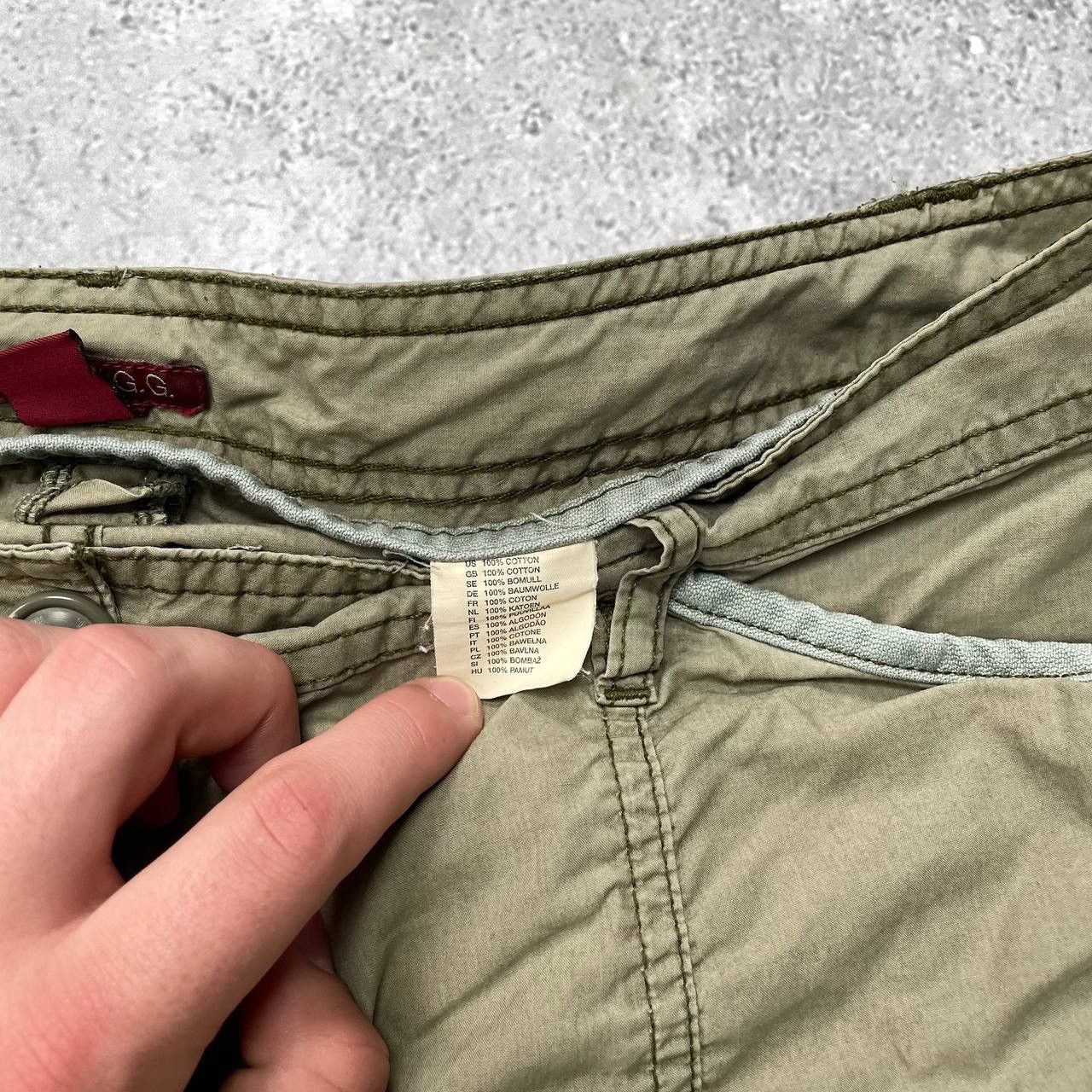 Japanese Brand Vintage H&M Y2K Straight Fit Cargo Pants Women’s Beige Size 34" / US 12 / IT 48 - 8 Thumbnail