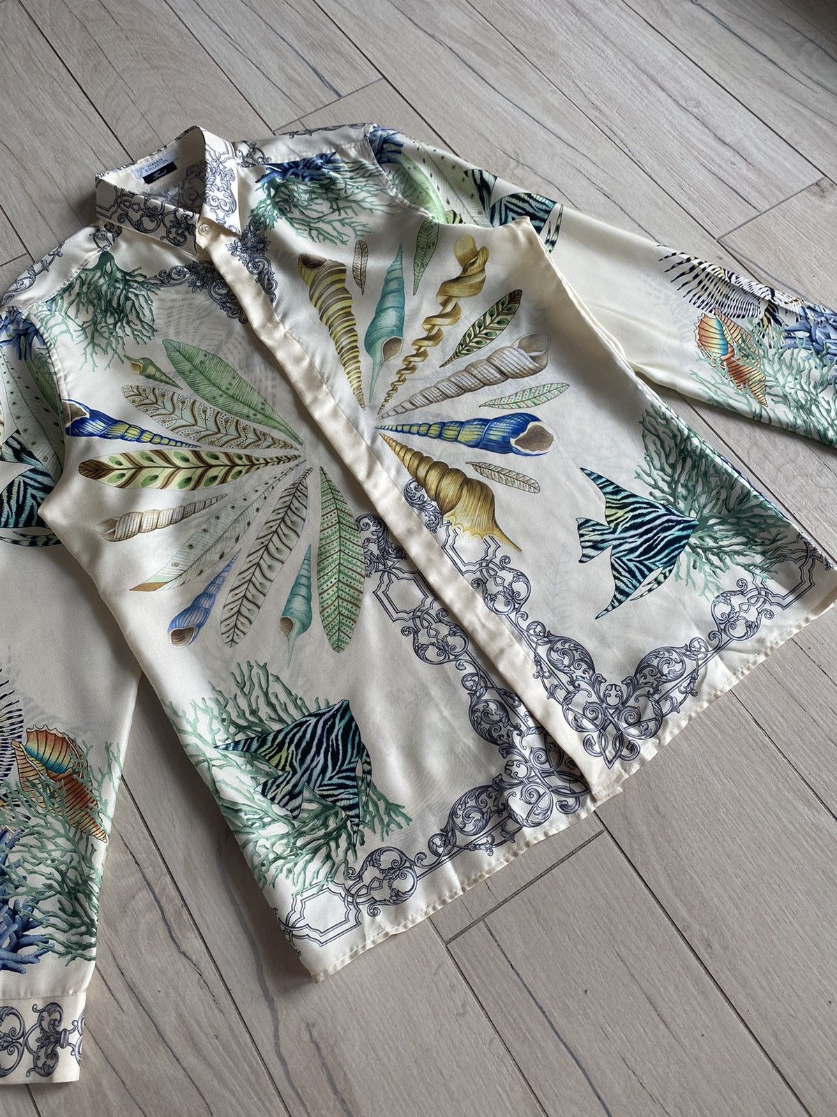 Versace Versace Abstract All Over Printed Silk Button Up Shirt Size US L / EU 52-54 / 3 - 4 Thumbnail