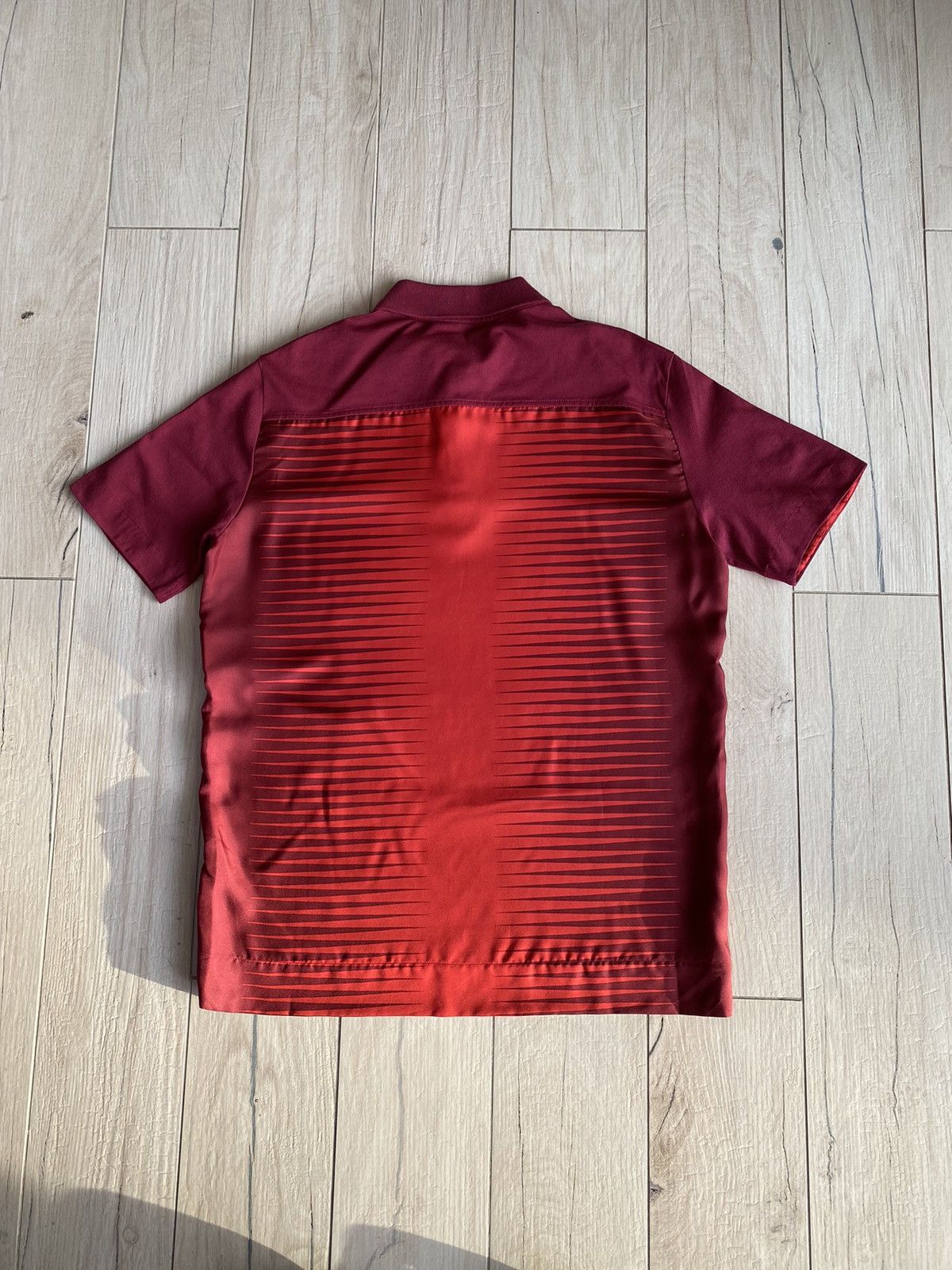 Balenciaga SS12 Balenciaga Two Tone Abstract Silk Polo T-Shirt Size US L / EU 52-54 / 3 - 4 Thumbnail