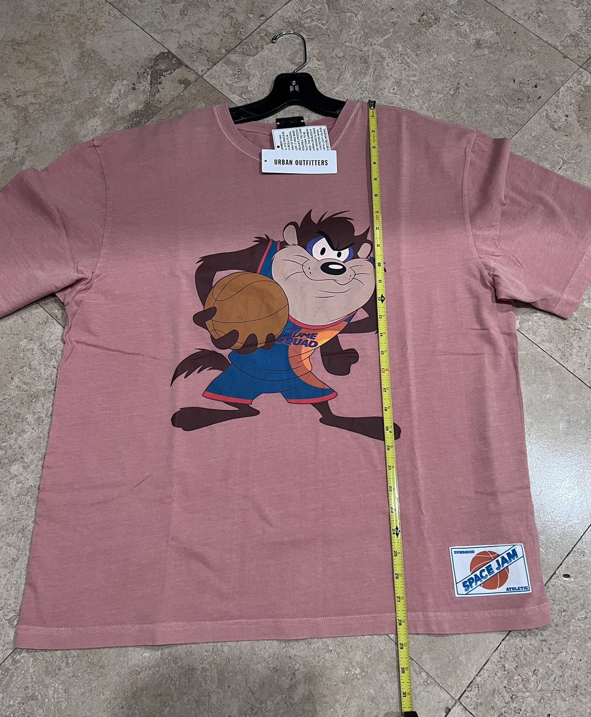 Urban Outfitters Urban Outfitters Taz Devil Tee Size Large Size US L / EU 52-54 / 3 - 5 Thumbnail