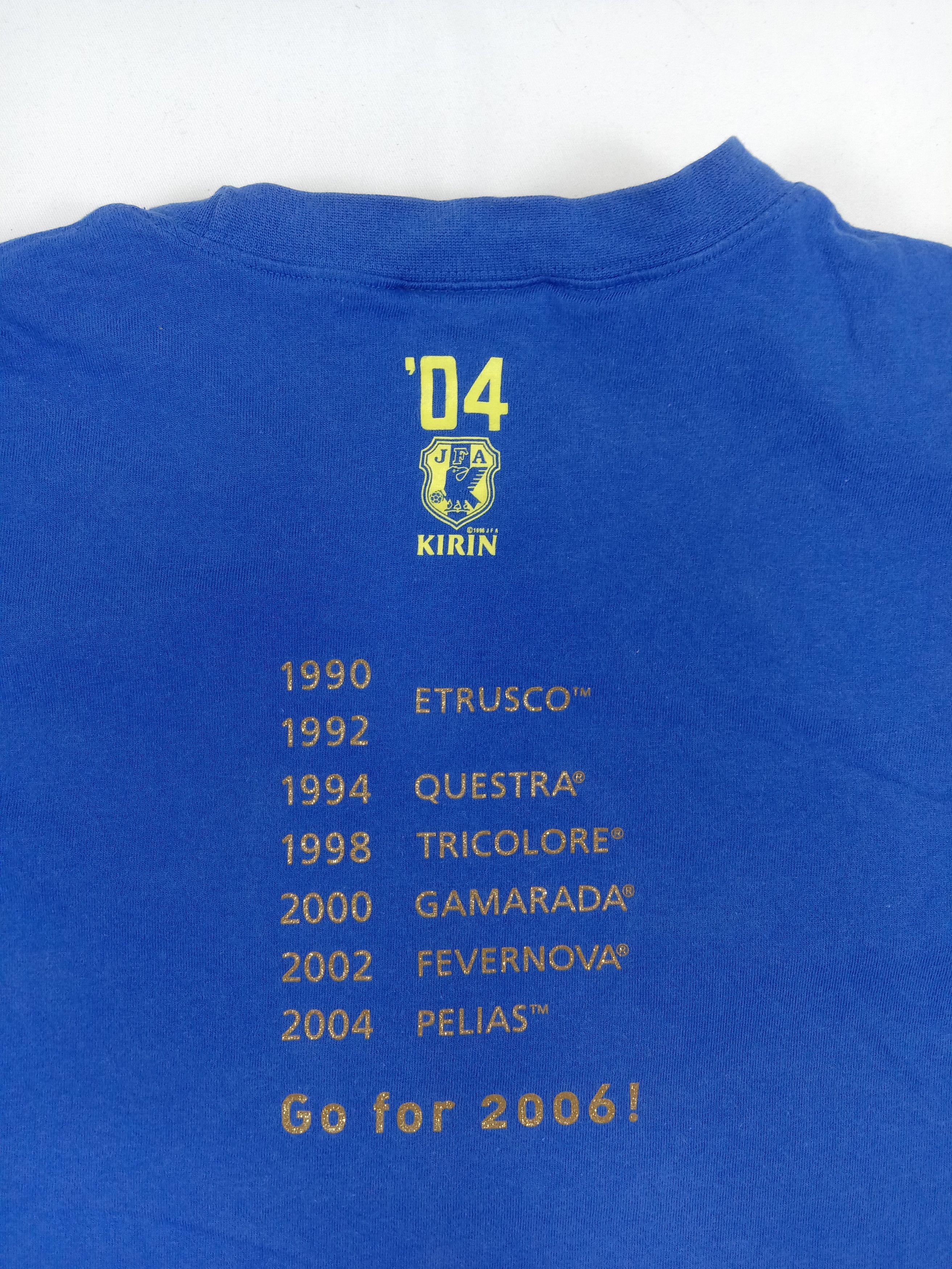 Adidas Vintage Adidas World Cup Balls T shirt Size US L / EU 52-54 / 3 - 6 Thumbnail