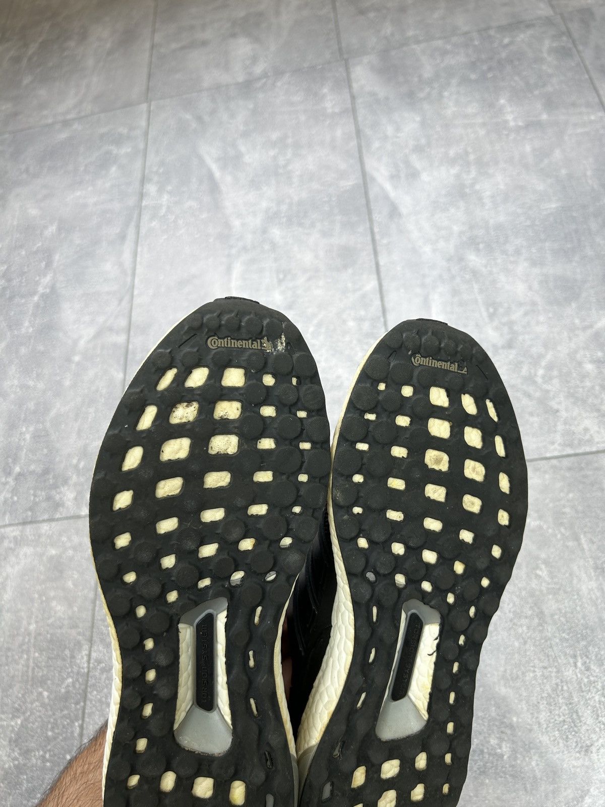 Adidas Women’s Adidas Ultra Boost 4.0 Sneakers running size 39 y2k Size US 9 / IT 39 - 13 Thumbnail