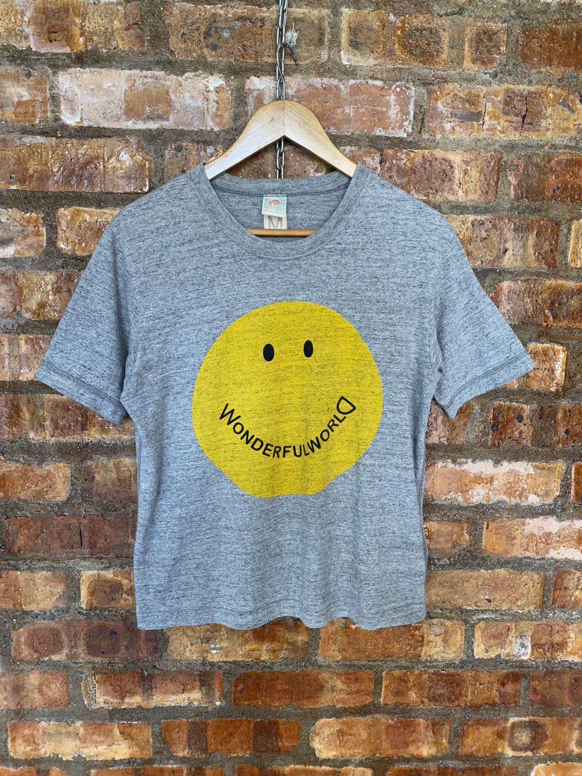 BRU NA BOINNE Smile Emoji Wonderful world tee Size US S / EU 44-46 / 1 - 2 Thumbnail