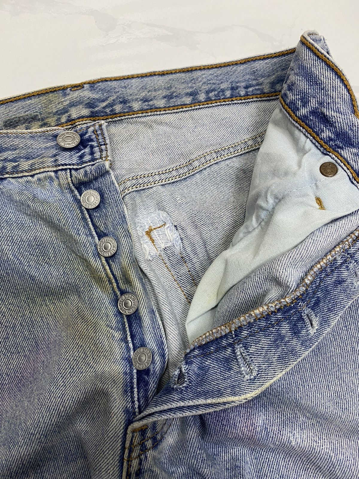 Levi's MEGA RARE🔥LEVIS 501 DISTRESSED CUSTOM PAINTED DENIM JEANS Size US 32 / EU 48 - 14 Thumbnail