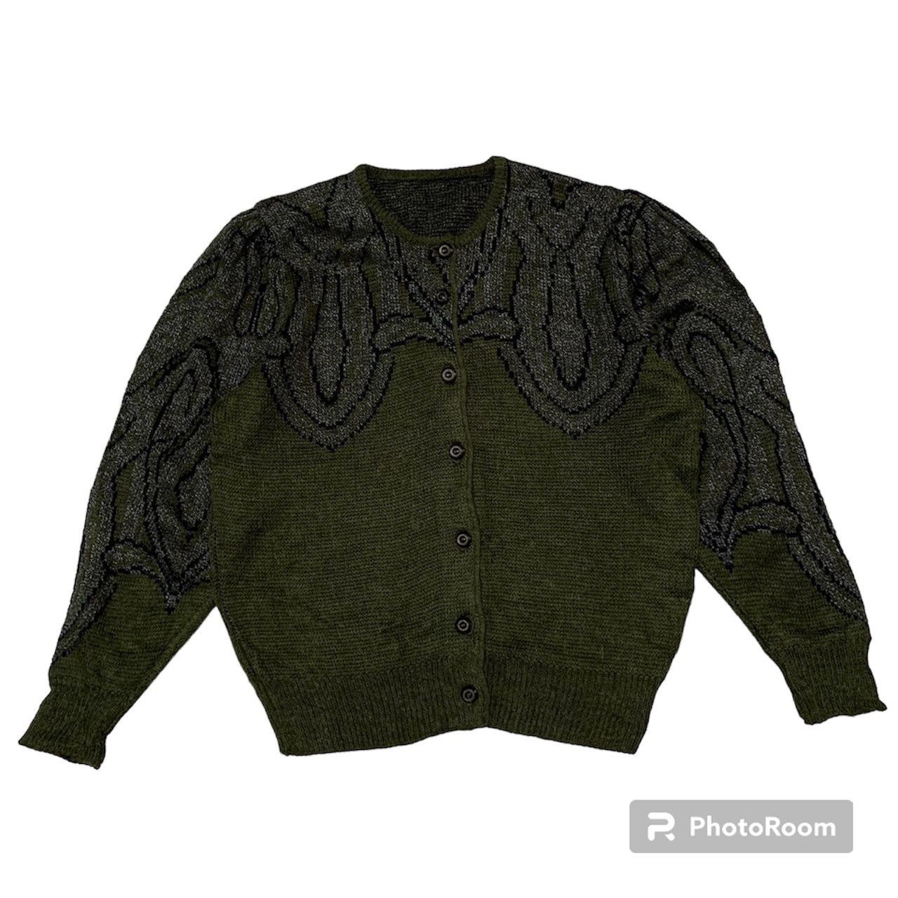 Nice Art Sweater Buttons