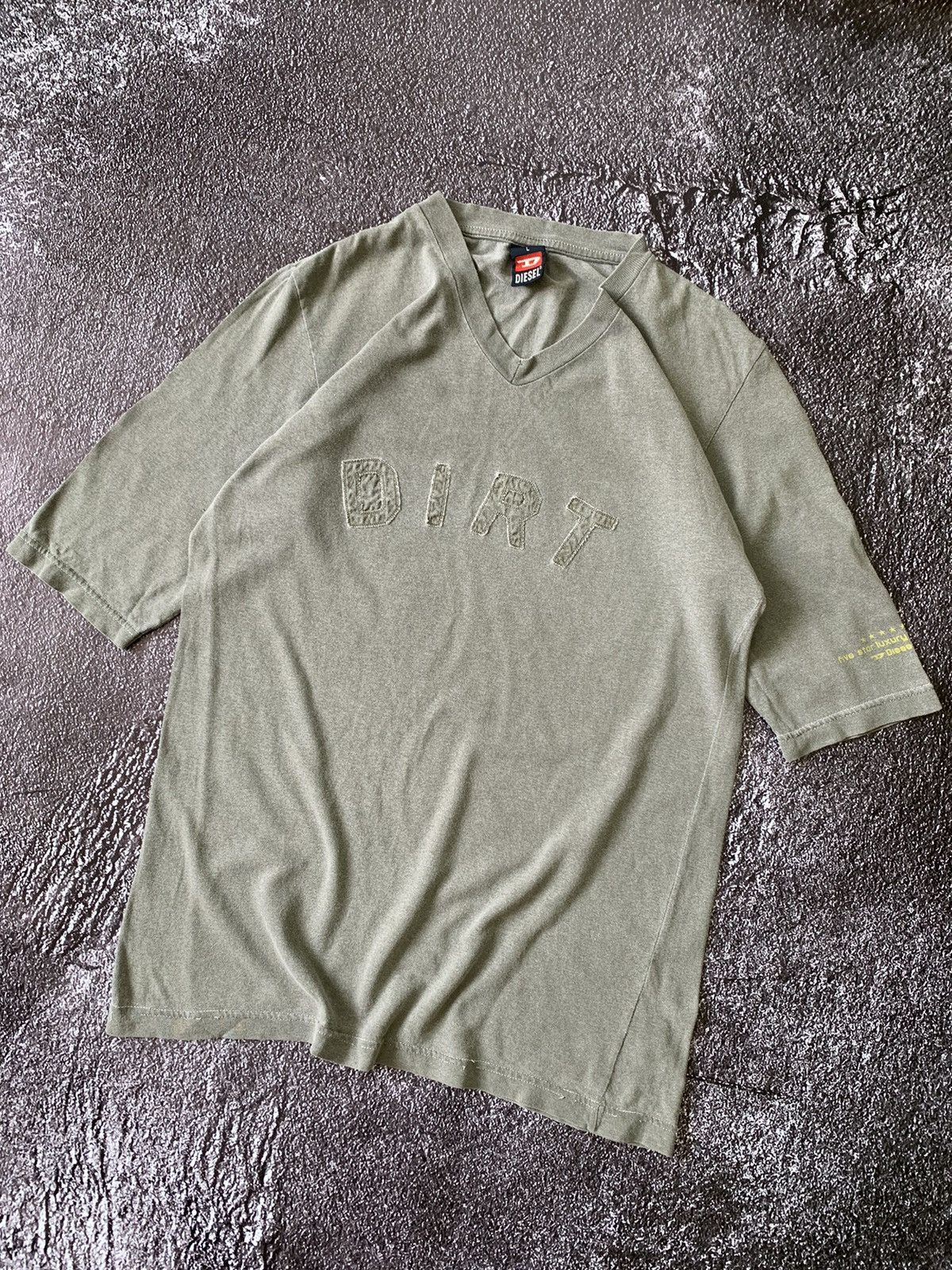 Diesel Vintage y2k diesel distressed Grey t-shirt hype 00s grails Size US L / EU 52-54 / 3 - 2 Thumbnail