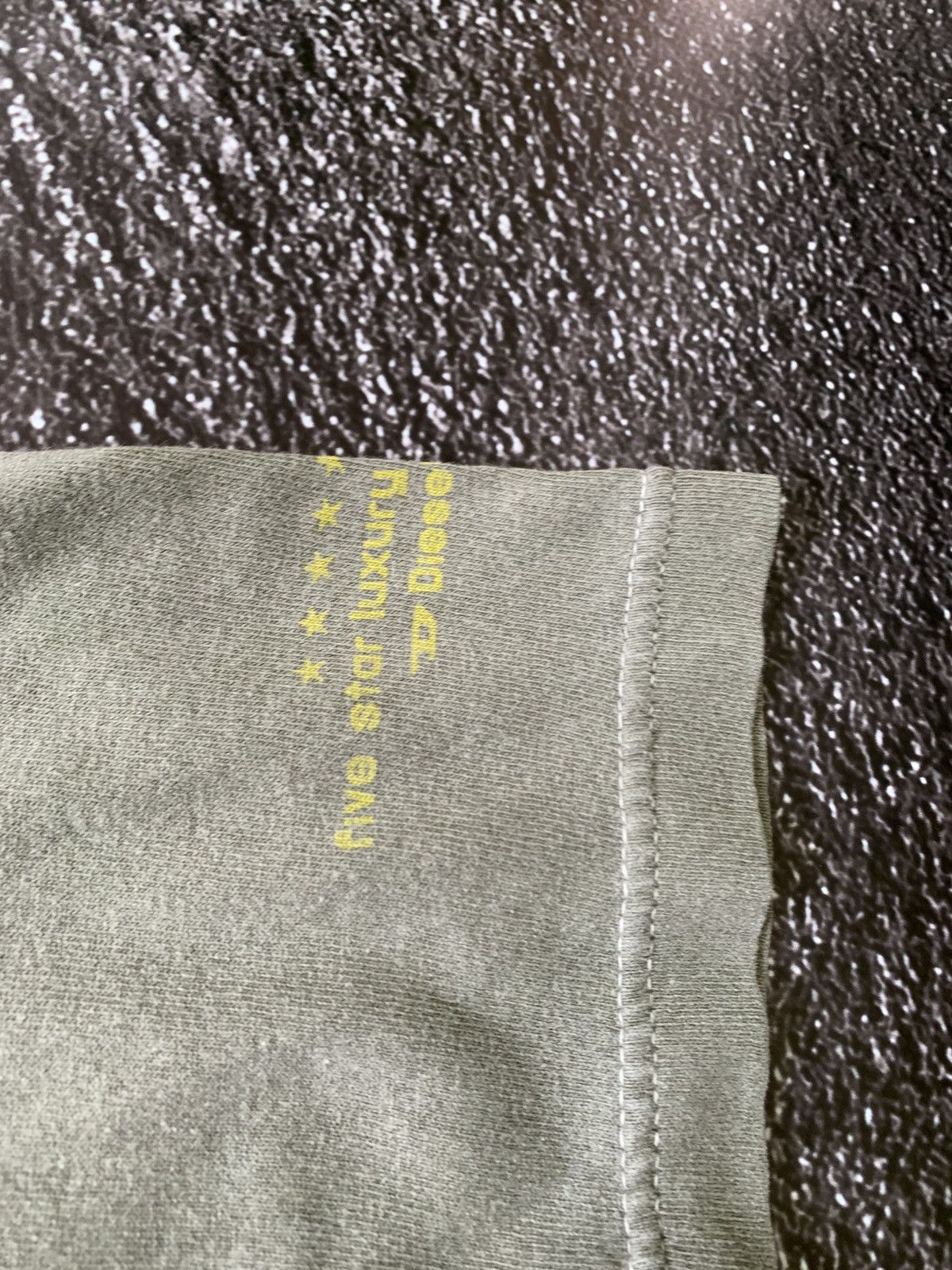 Diesel Vintage y2k diesel distressed Grey t-shirt hype 00s grails Size US L / EU 52-54 / 3 - 5 Thumbnail