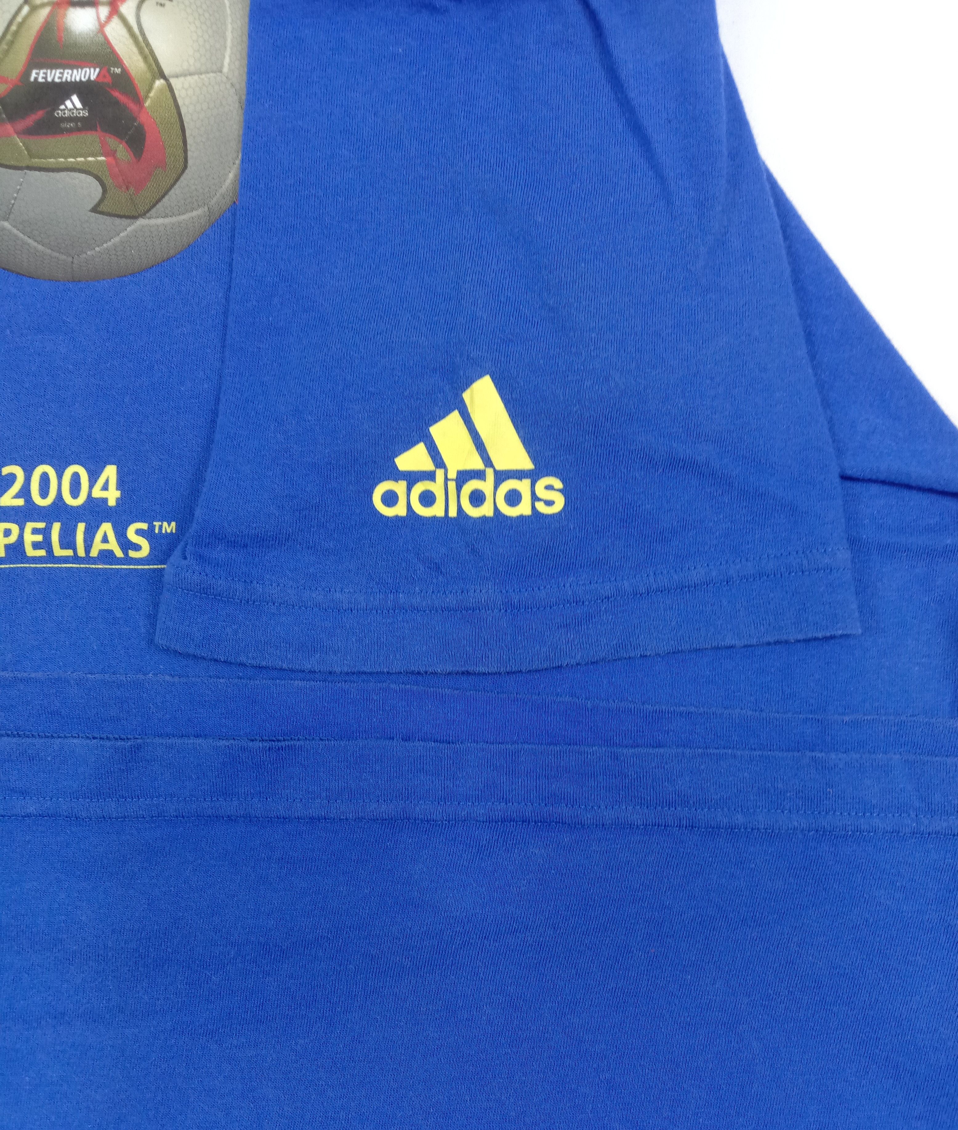 Adidas Vintage Adidas World Cup Balls T shirt Size US L / EU 52-54 / 3 - 4 Thumbnail