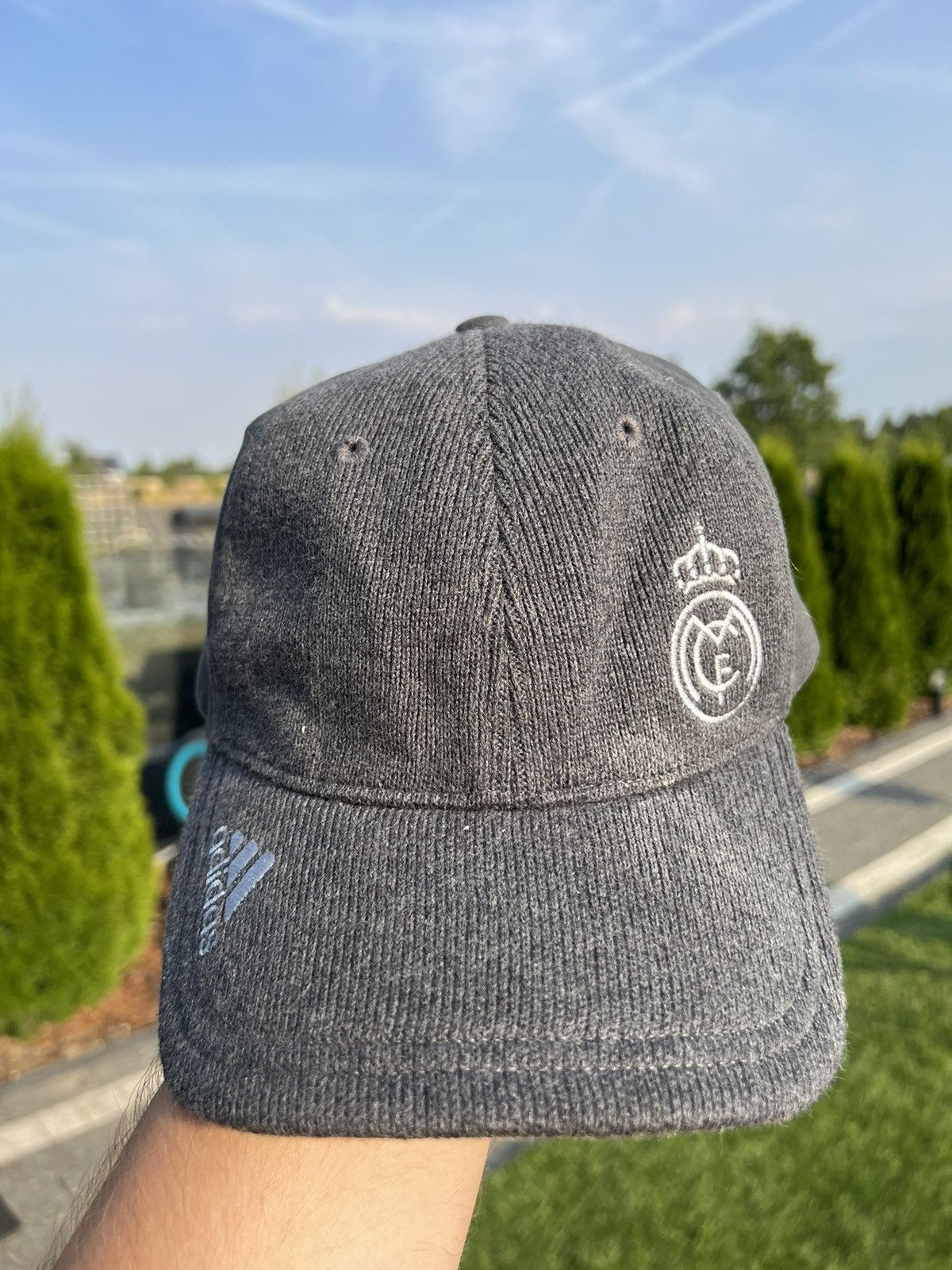 Adidas Real Madrid 00s soccer football Adidas corduroy hat cap Size ONE SIZE - 3 Thumbnail