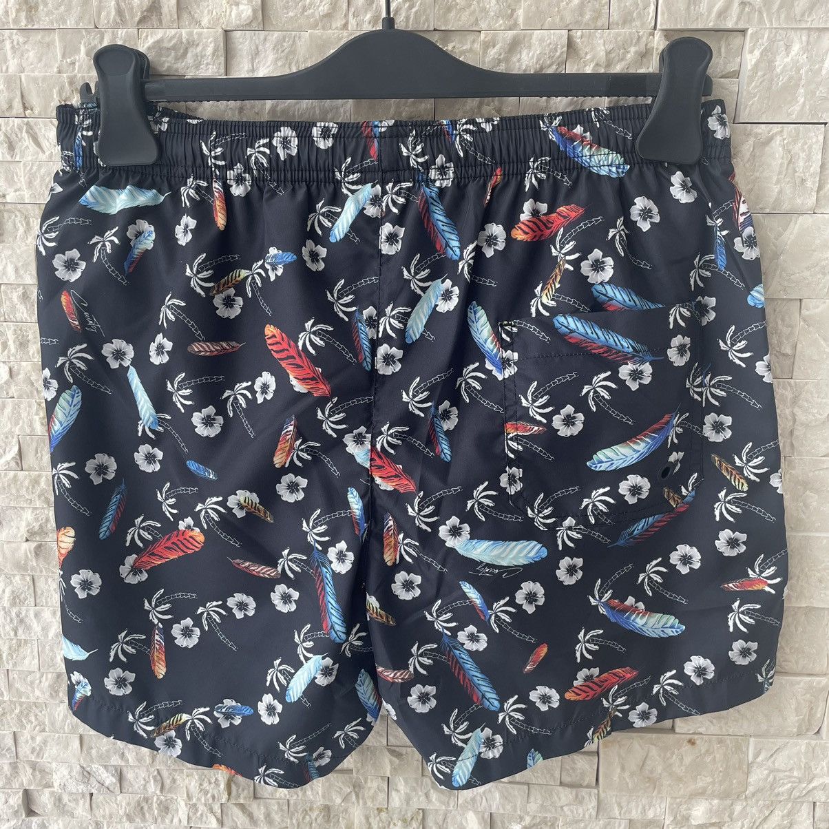 Marcelo Burlon Marcelo Burlon Allover Hawaii Shorts Size M Size US 32 / EU 48 - 2 Thumbnail