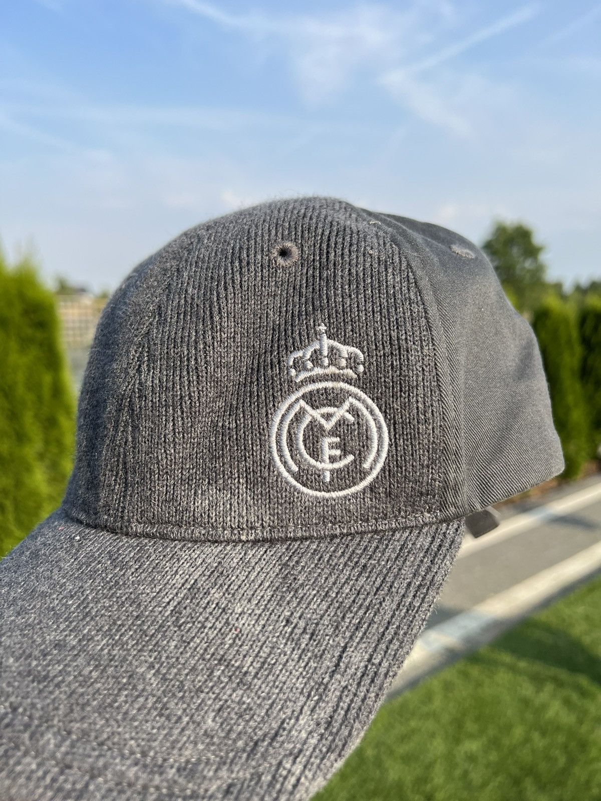 Adidas Real Madrid 00s soccer football Adidas corduroy hat cap Size ONE SIZE - 4 Thumbnail