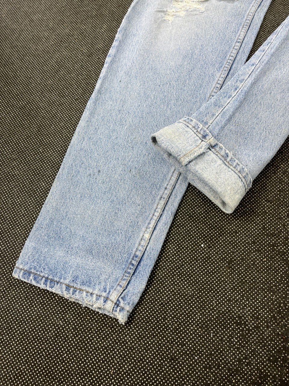 Levi's 90’s Vintage Levis 550 Distressed Jeans - J583 Size US 30 / EU 46 - 10 Thumbnail