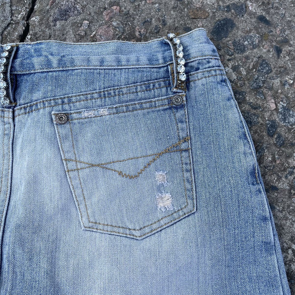 If Six Was Nine Vintage 90s Jeans Mini Skirt Distressed Buymypiece 90s Size 30" / US 8 / IT 44 - 9 Thumbnail