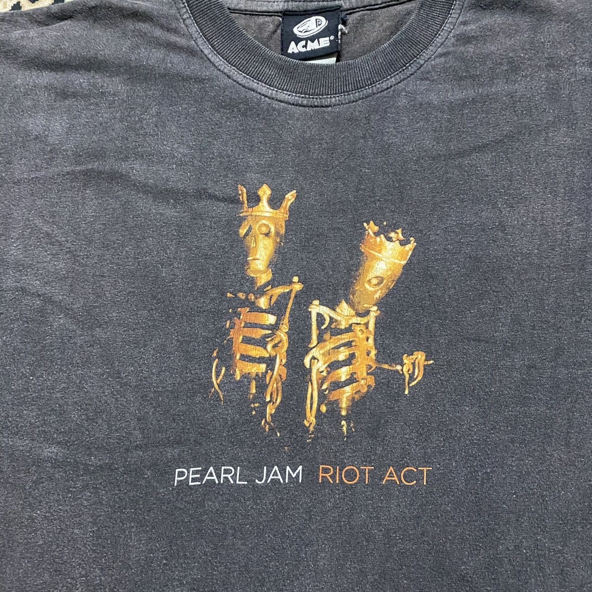 Band Tees Vintage Pearl Jam 'Riot Act' Tour Australia Japan 2003 Size US L / EU 52-54 / 3 - 1 Thumbnail
