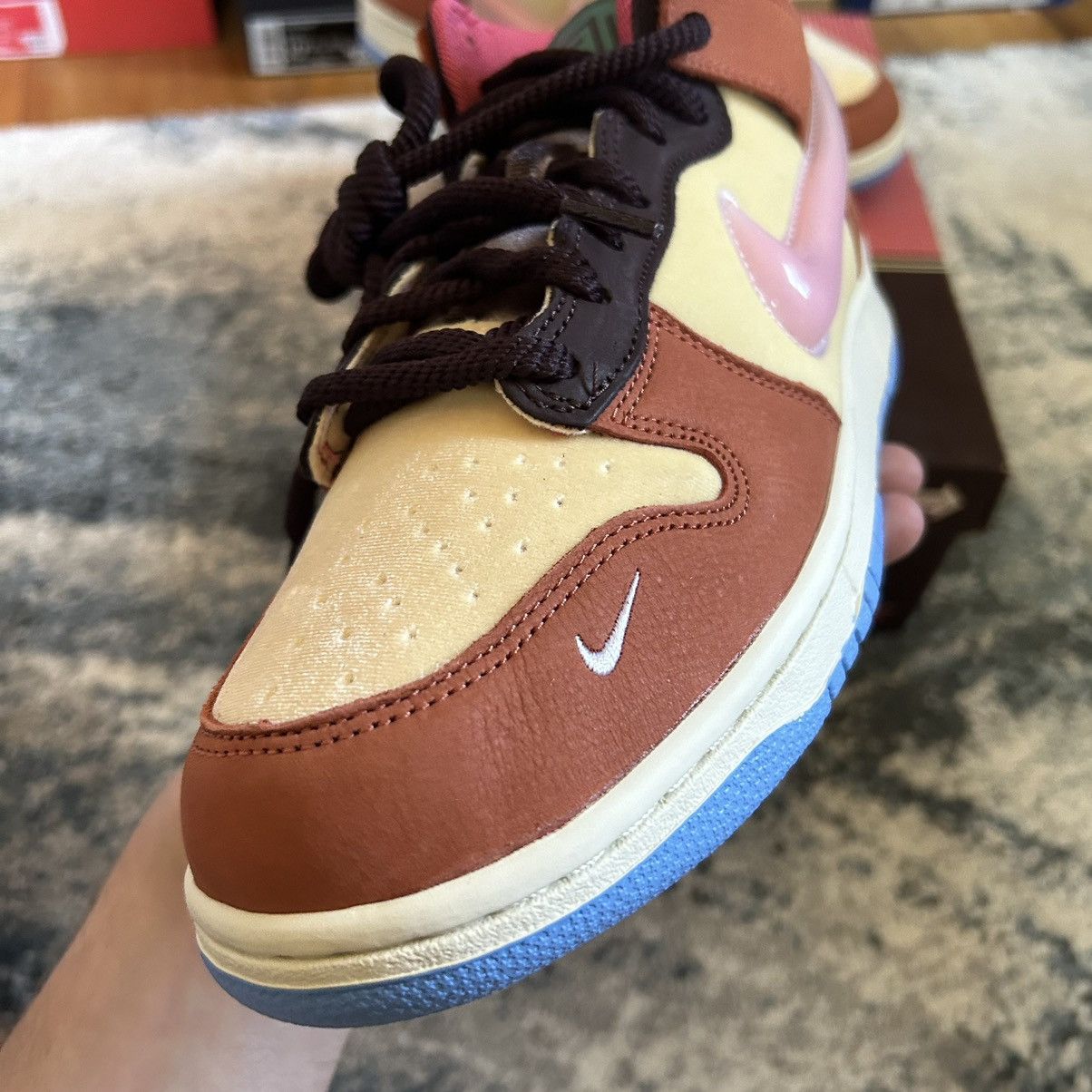 Nike × Social Status SOCiAL STATUS FREE LUNCH CHOCOLATE MiLK DUNK MiD CHUNKY NSW Size US 9.5 / EU 42-43 - 4 Thumbnail