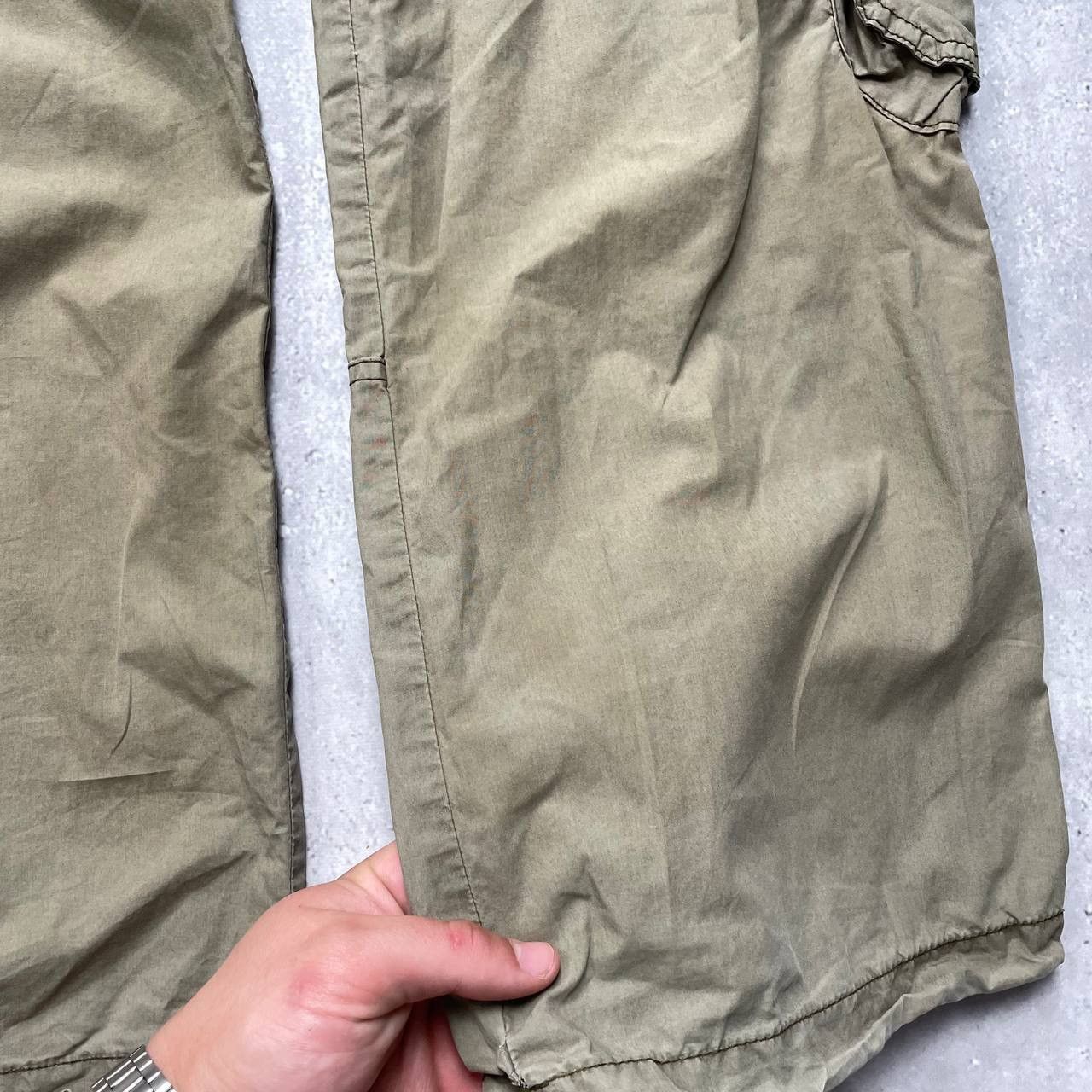 Japanese Brand Vintage H&M Y2K Straight Fit Cargo Pants Women’s Beige Size 34" / US 12 / IT 48 - 24 Thumbnail
