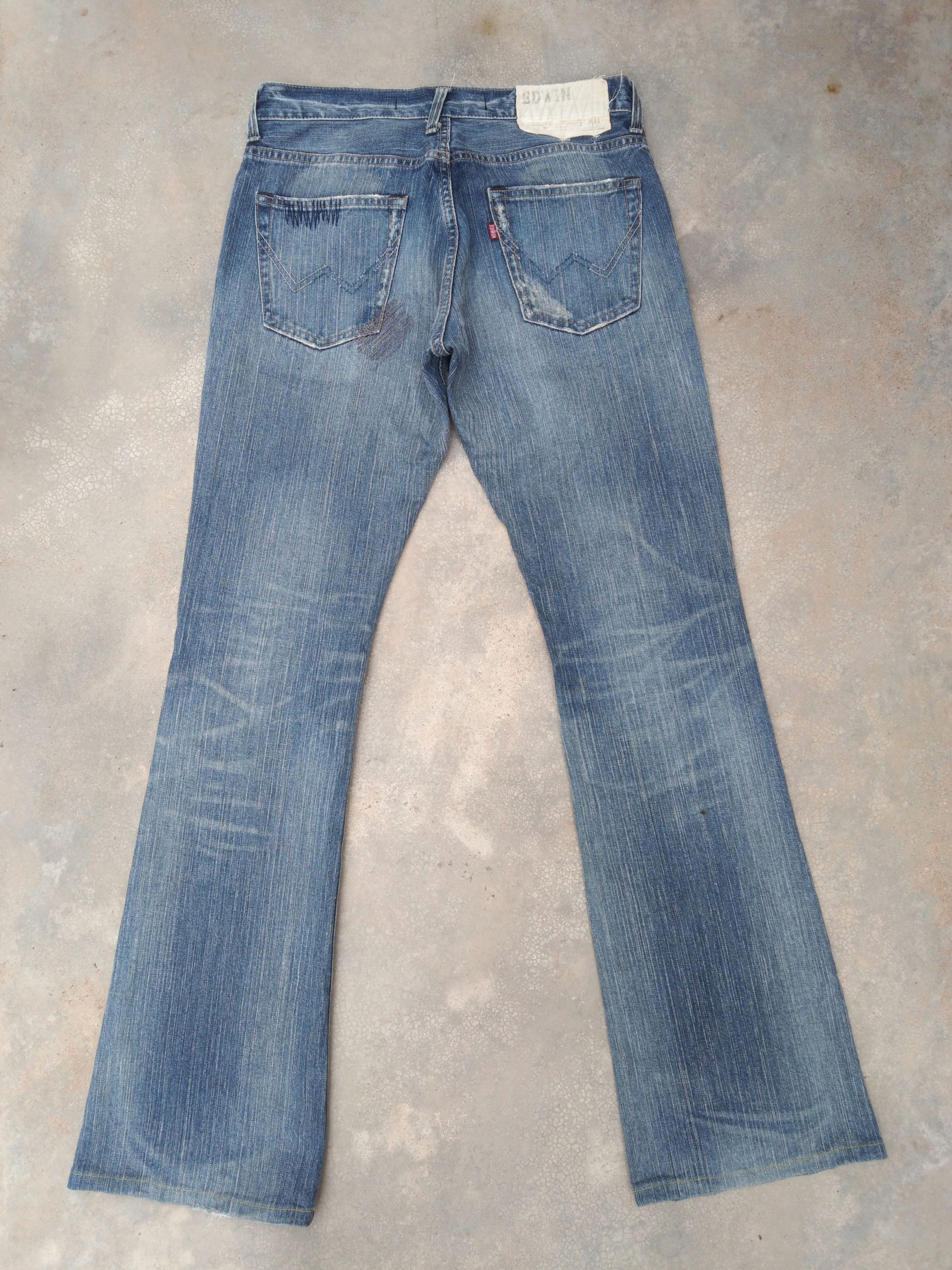 Japanese Brand Vintage Distressed Edwin Blue Washed Flared Jeans 30x32 Size US 30 / EU 46 - 2 Thumbnail