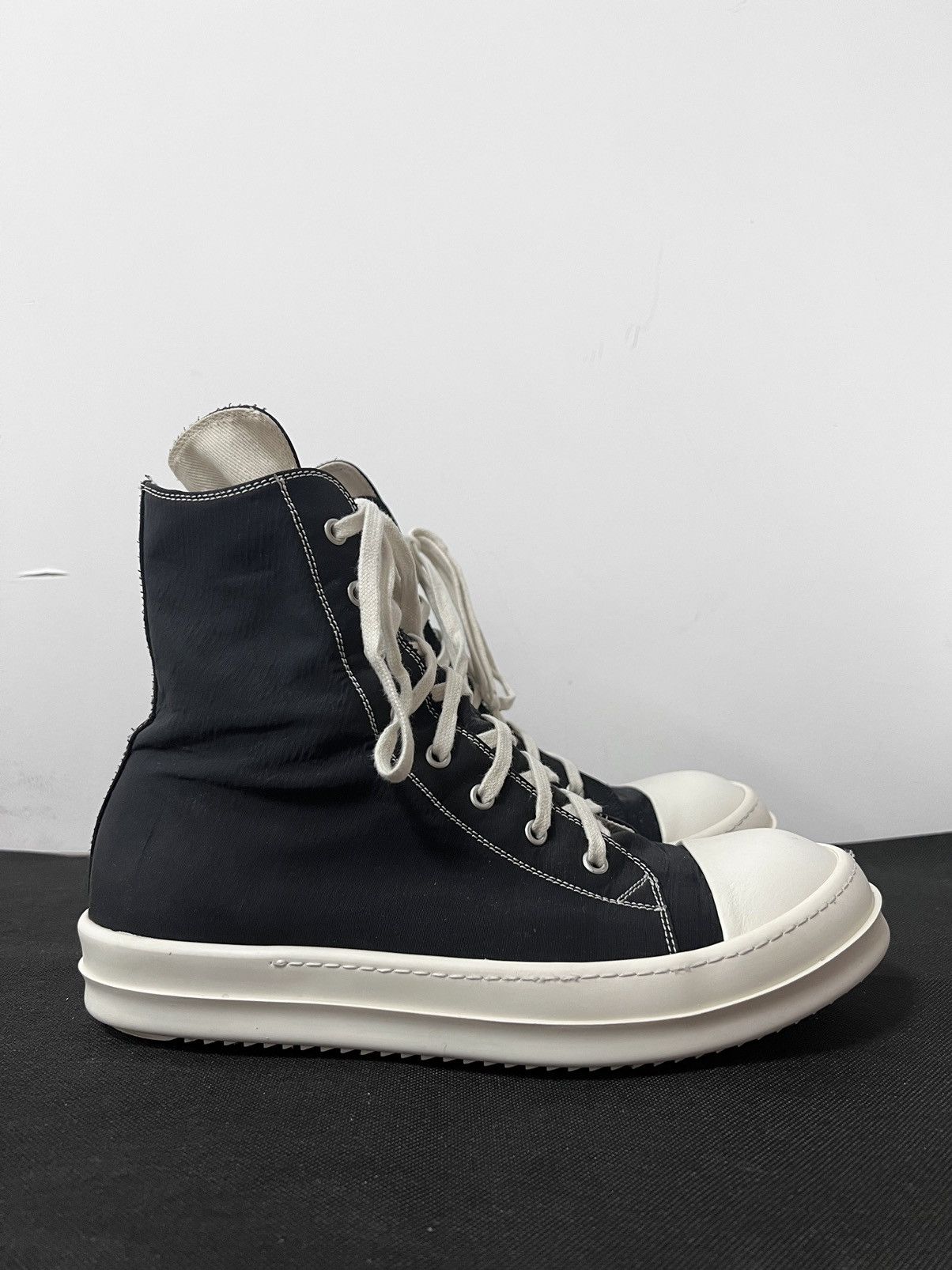 Rick Owens Drkshdw Rick owens drkshdw 19ss ramones high top sneakers sz44 Size US 11 / EU 44 - 4 Thumbnail