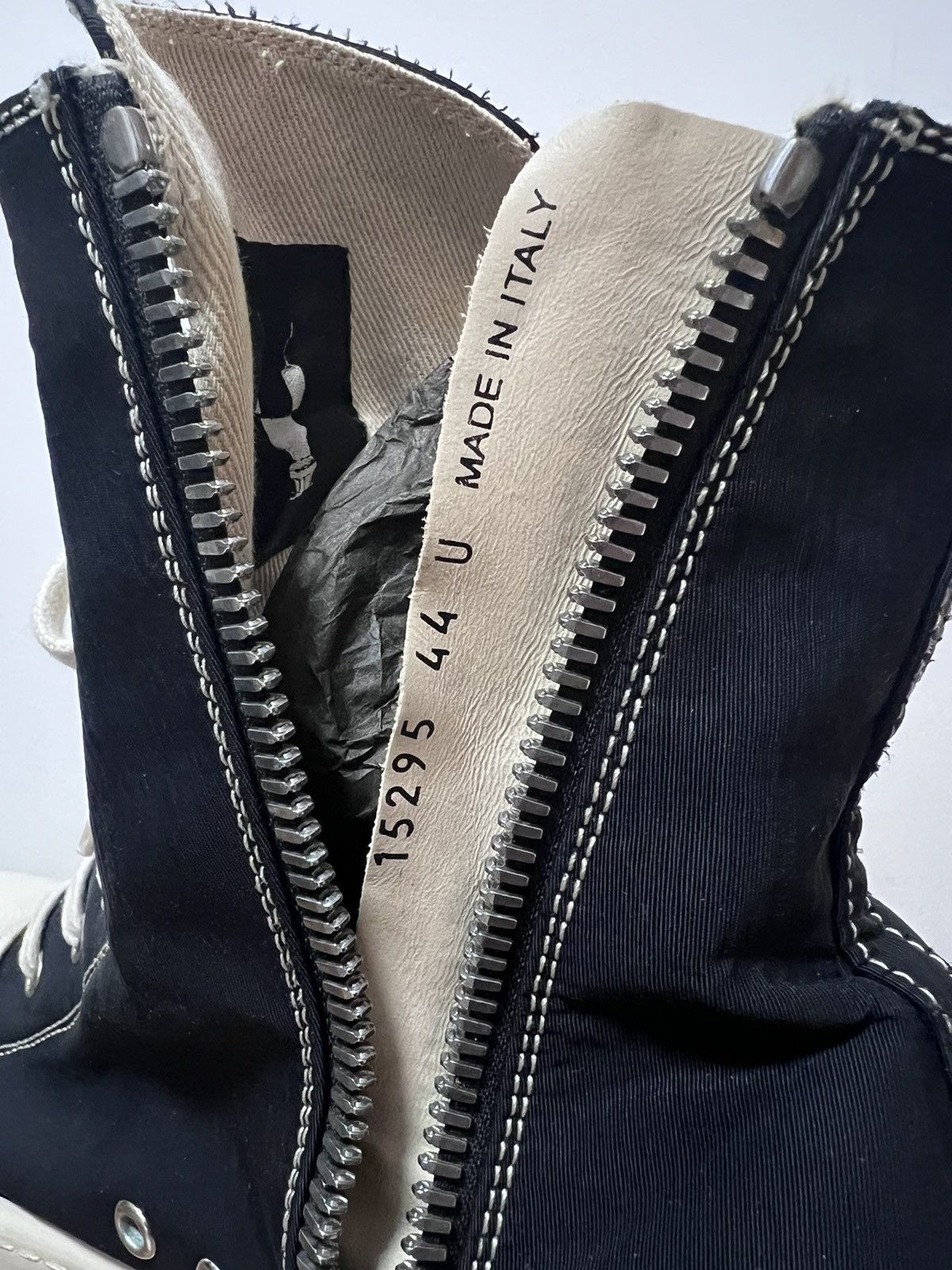 Rick Owens Drkshdw Rick owens drkshdw 19ss ramones high top sneakers sz44 Size US 11 / EU 44 - 9 Thumbnail