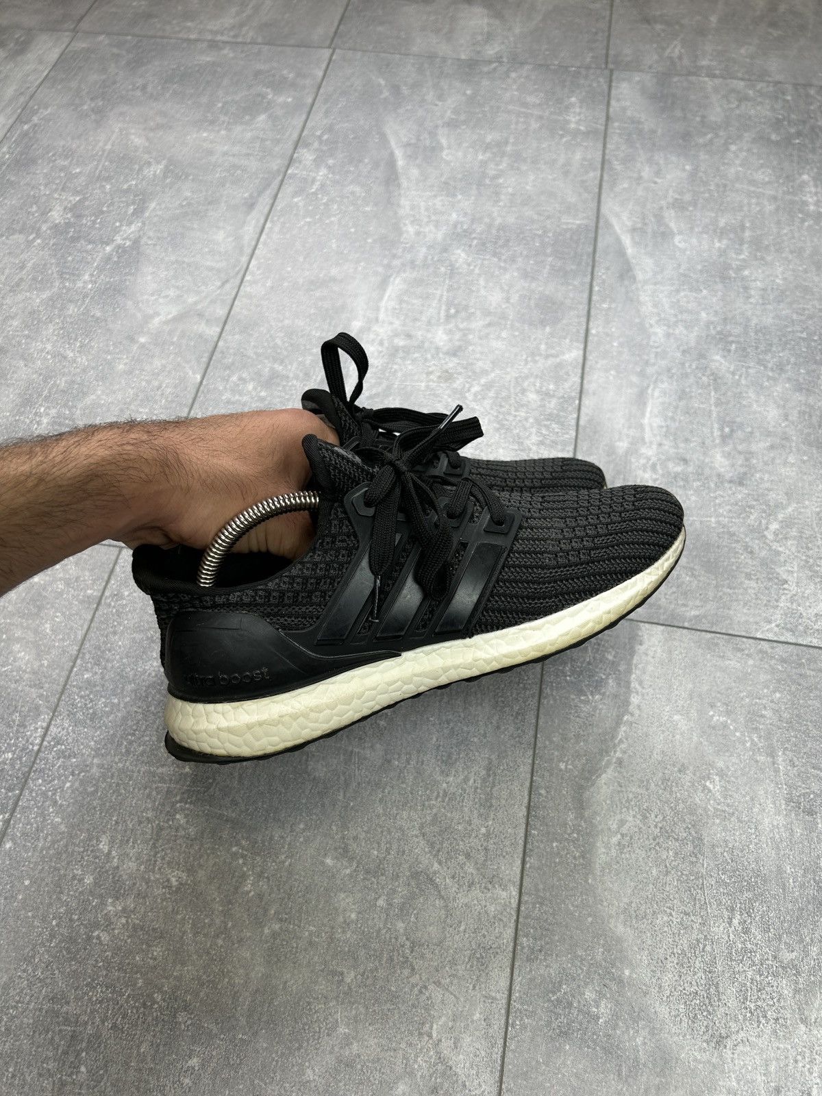 Adidas Women’s Adidas Ultra Boost 4.0 Sneakers running size 39 y2k Size US 9 / IT 39 - 16 Thumbnail