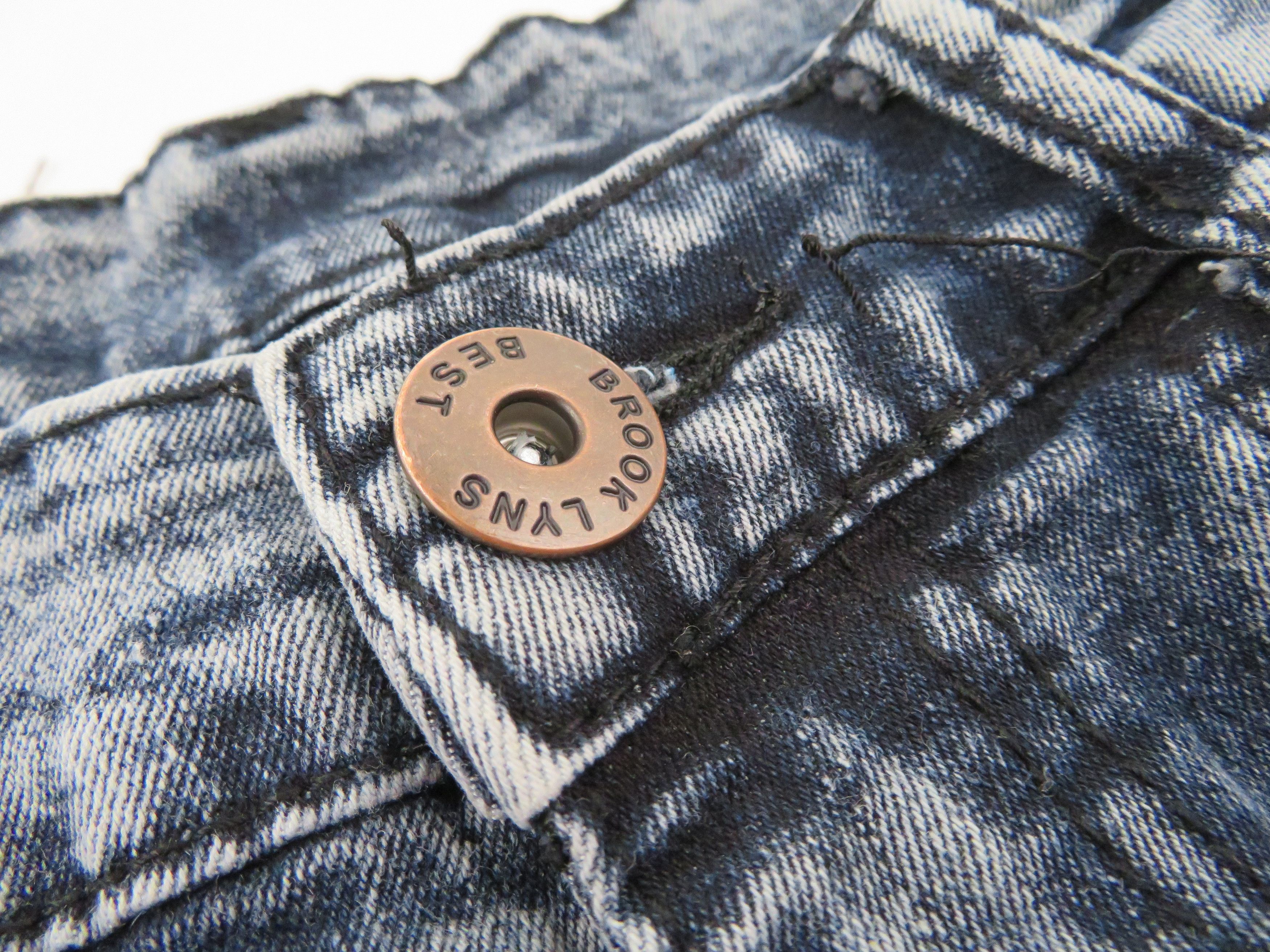 Vintage Vintage Y2k Acid Wash Skinny Denim Jean Shorts Jorts Skate Size US 30 / EU 46 - 6 Thumbnail