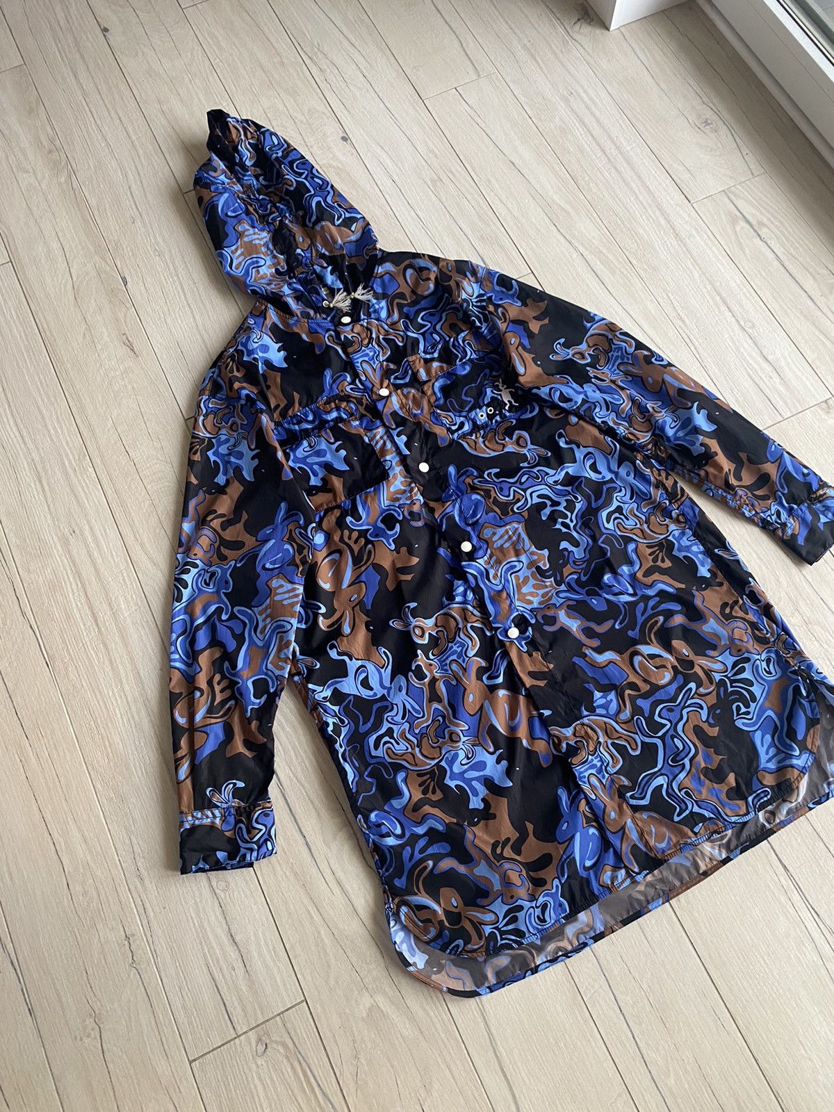 Marni SS19 Marni Dance Bunny All Over Printed Raincoat Size US M / EU 48-50 / 2 - 5 Thumbnail
