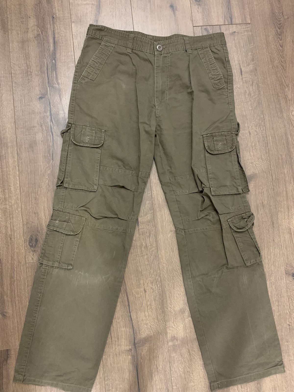 Vintage Vintage Y2K Avant-Garde cargo multi pocket pants distressed Size US 32 / EU 48 - 1 Thumbnail